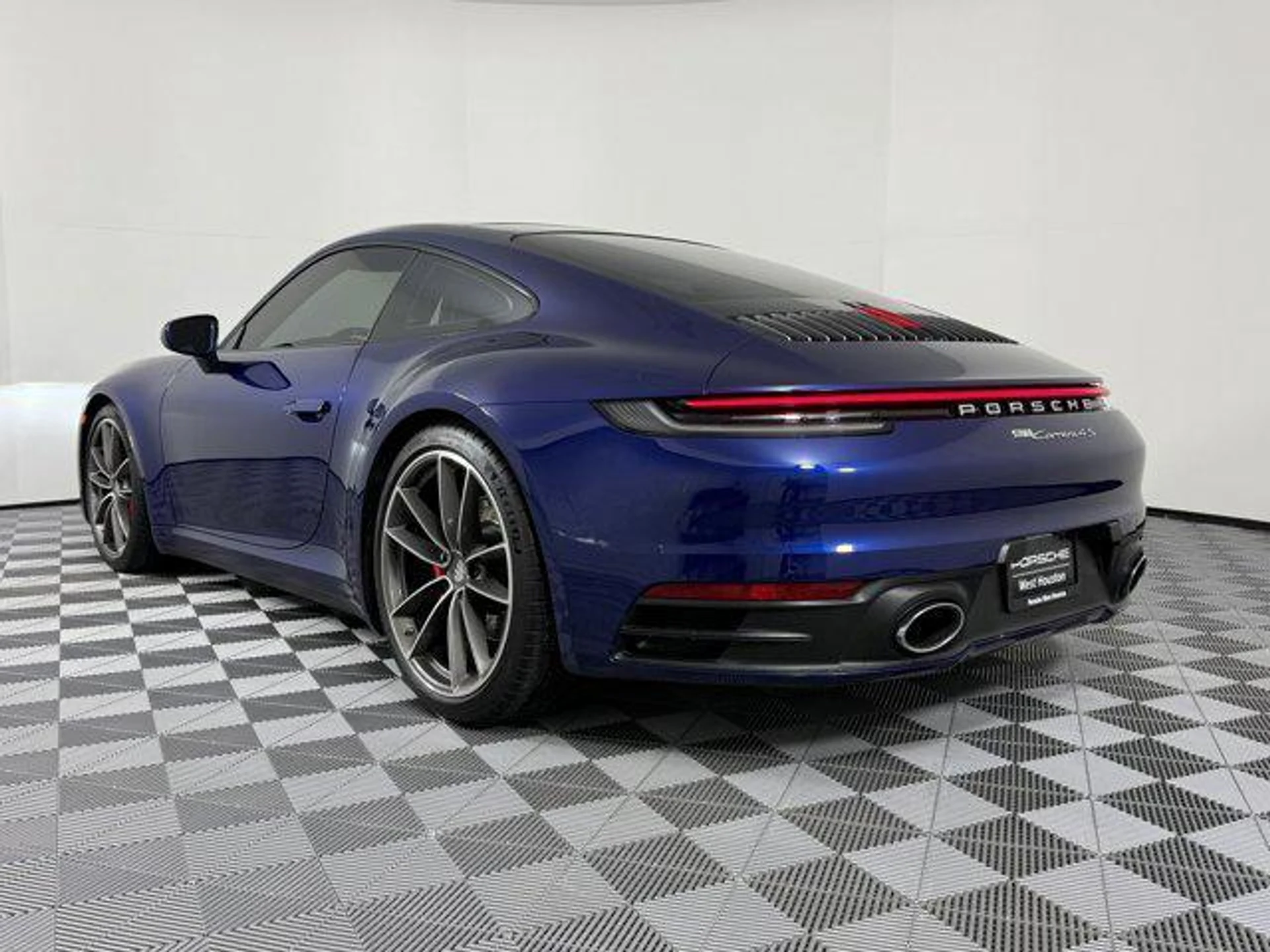 mph002_1759349946_9_Vydub_X_Ez_Ak_Sy3_Ilvm_Zl_F5_C8g_J0_3de90c4823