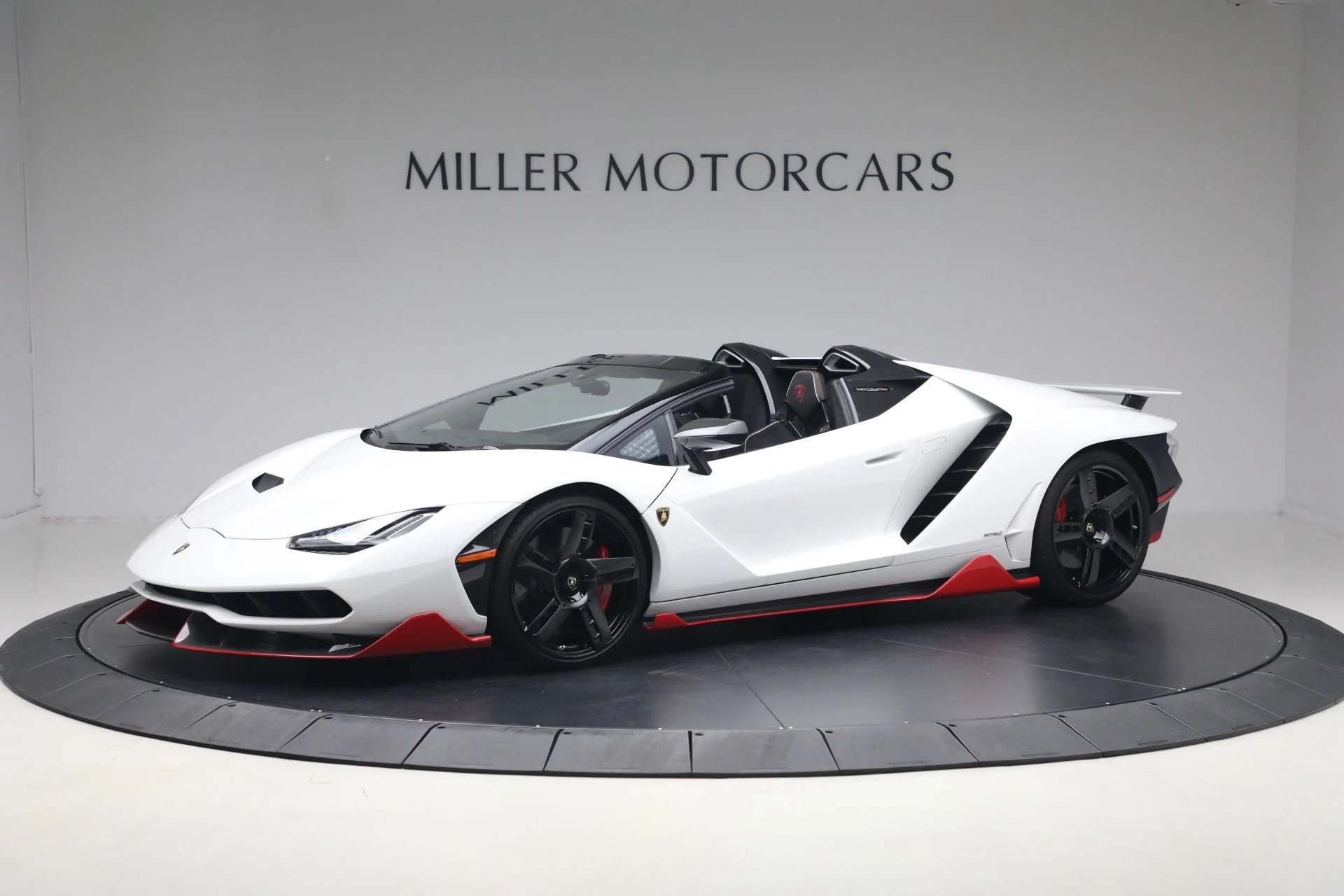 mph002_1778508673_Used_2017_Lamborghini_Centenario_Roadster_1778176880_a91e2dc780
