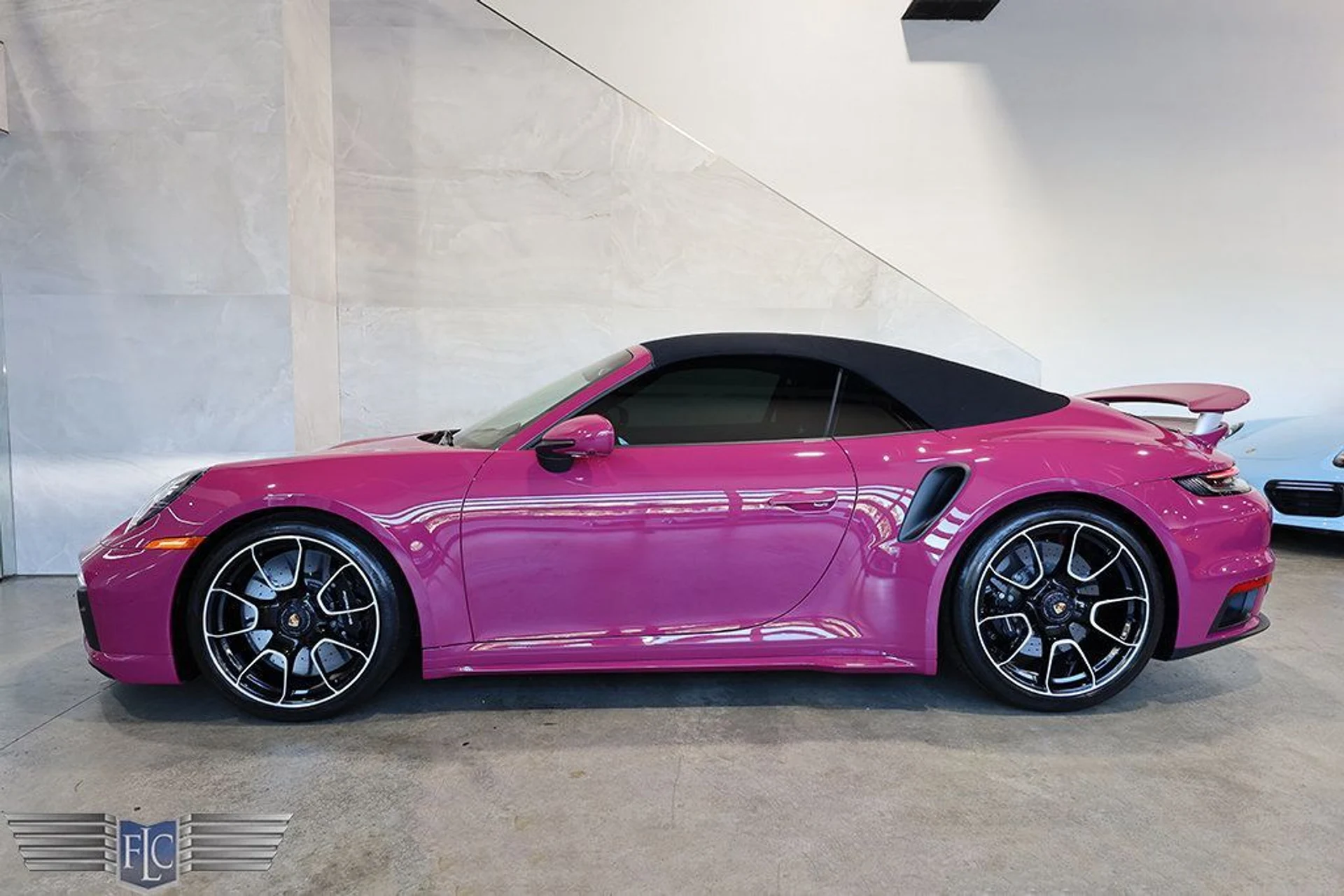 mph002_1790917466_used_2024_porsche_911_turboscabriolet_9689_22977527_3_1024_7738d39453