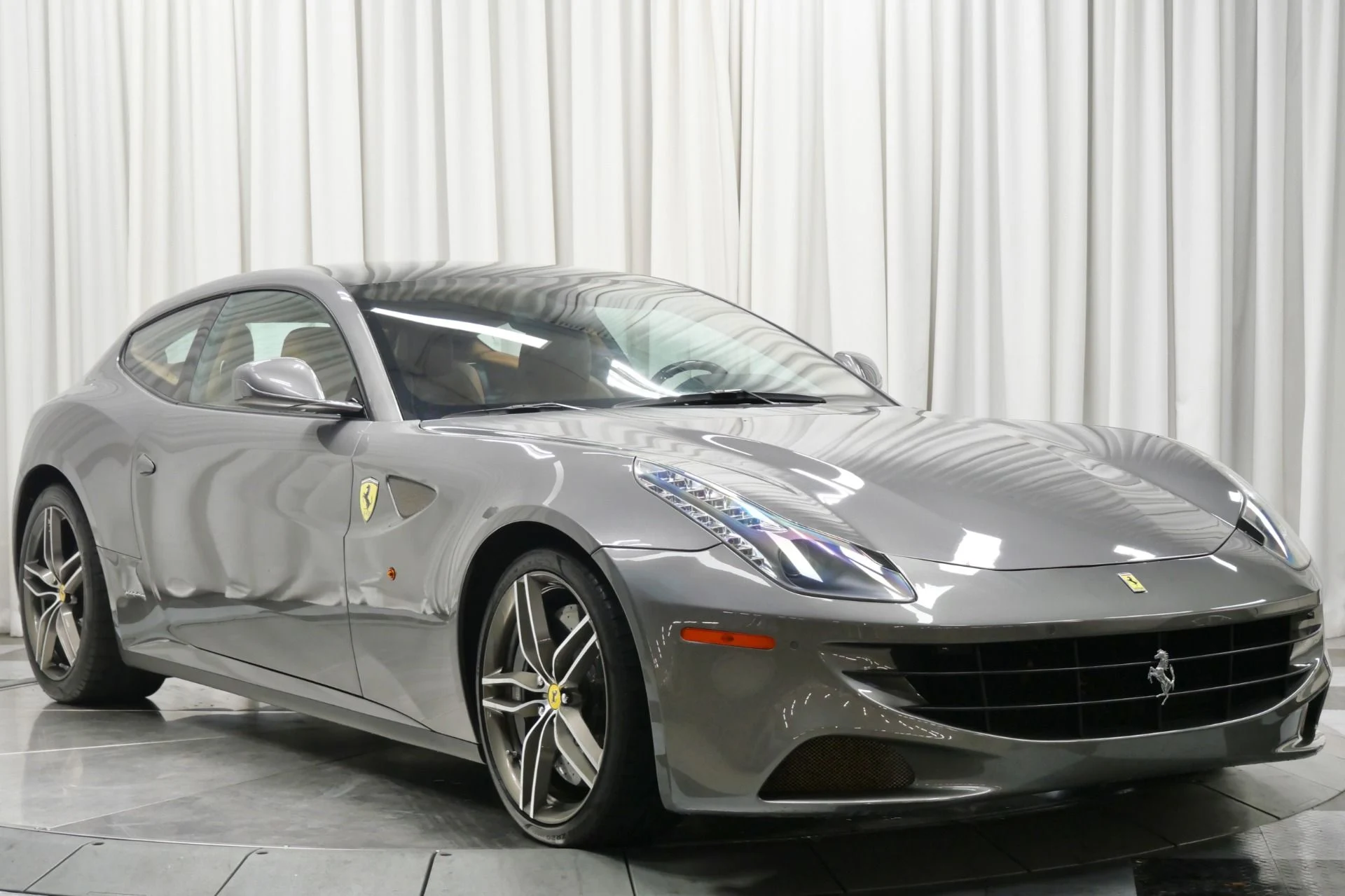 mph002_1792710816_Used_2014_Ferrari_FF_1760547739_656c890050