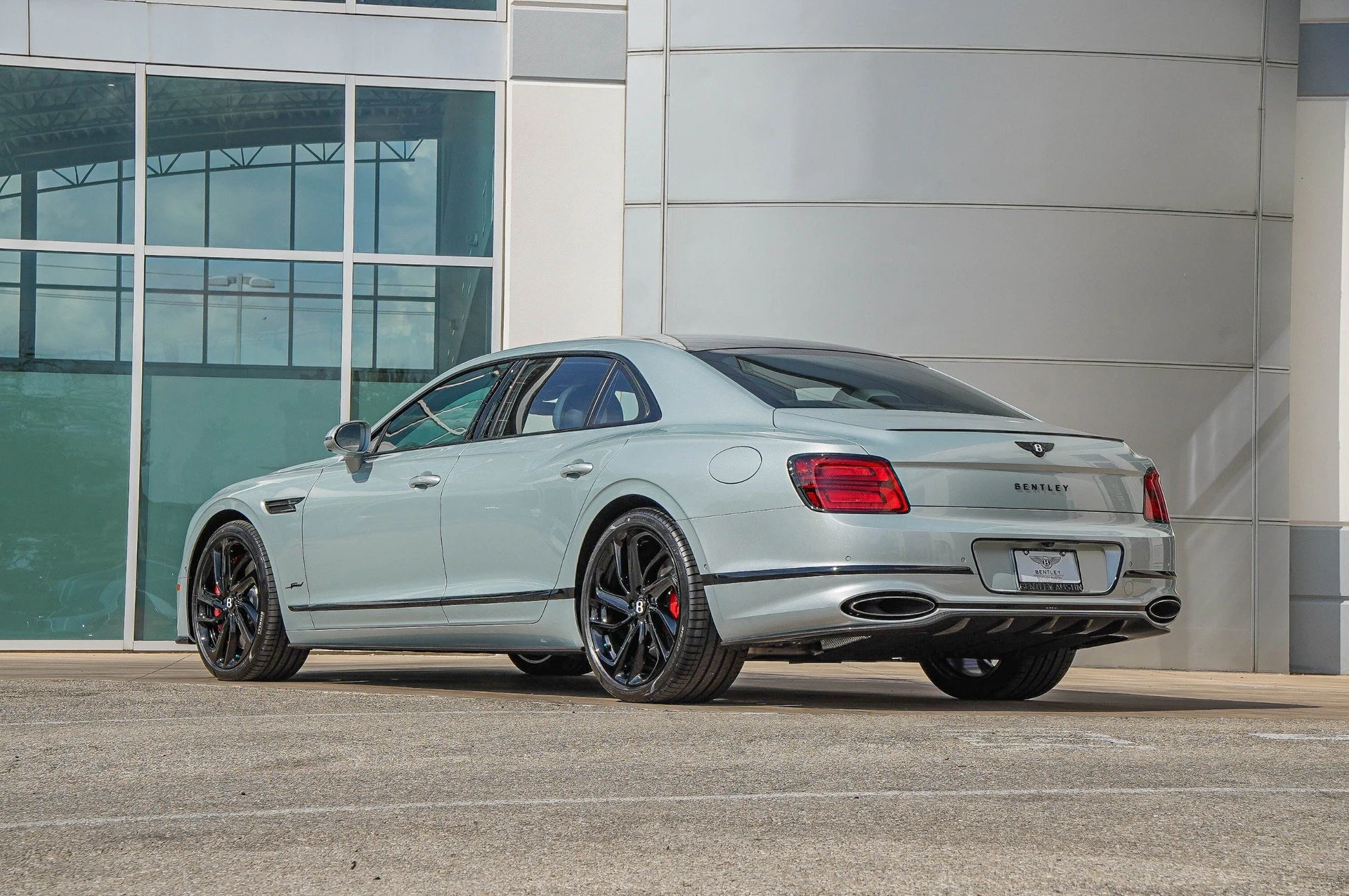 mph002_1793286998_Hi_Tech_Luxury_Imports_LLC_SCBBR_6_ZG_7_TC_024366_image_2_1917b0cd21