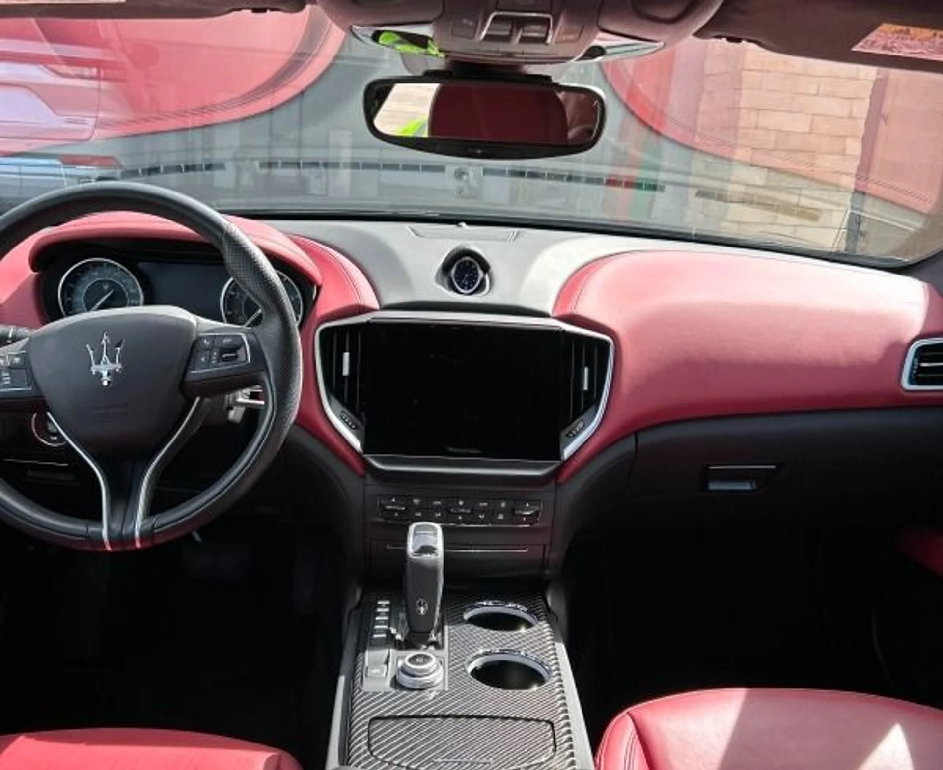 mph002_1816095776_Used_2023_Maserati_Ghibli_Modena_1775856479_8adbd47f57