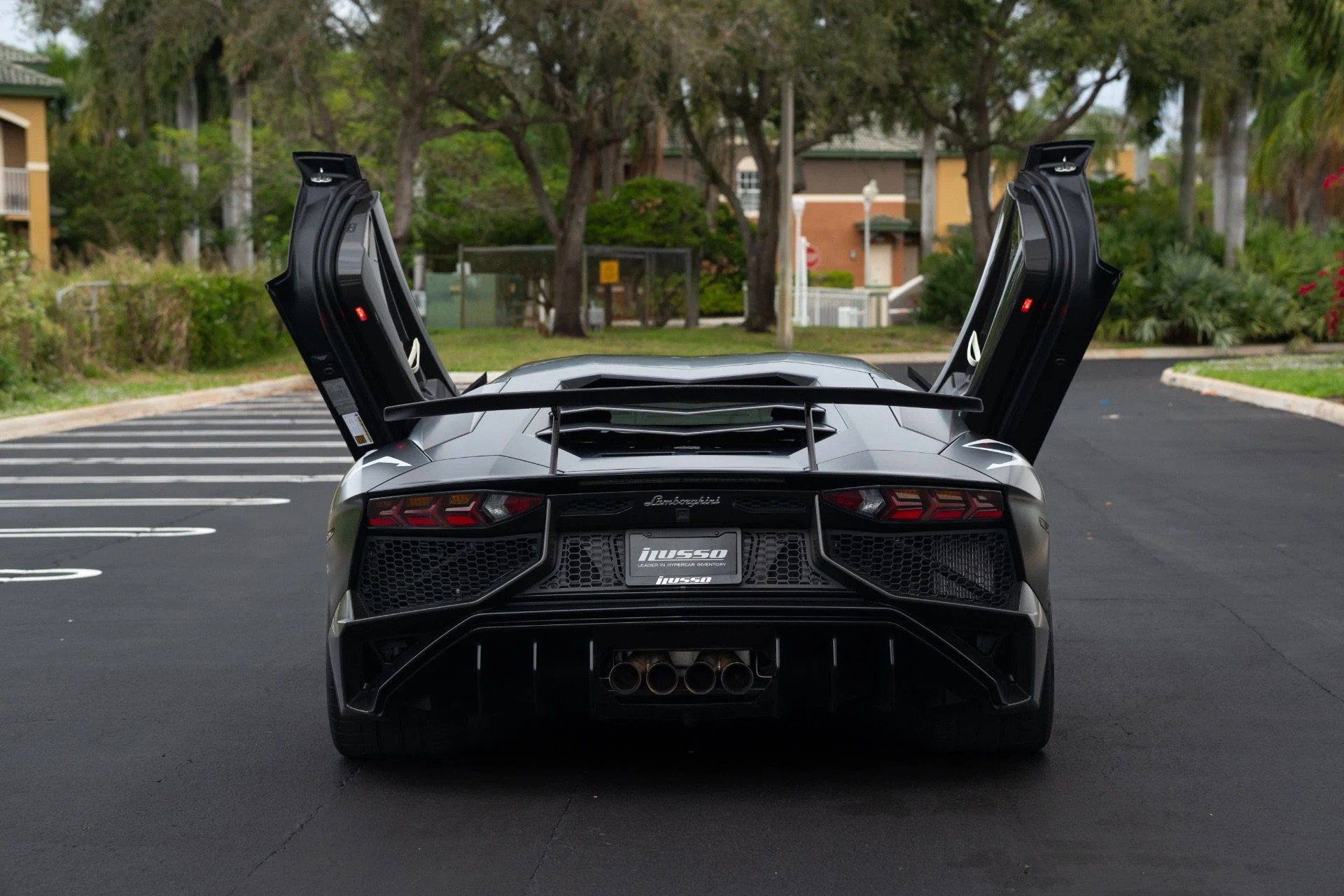 mph002_183053797_Used_2016_Lamborghini_Aventador_LP_750_4_SV_1768280004_5b4460f27c