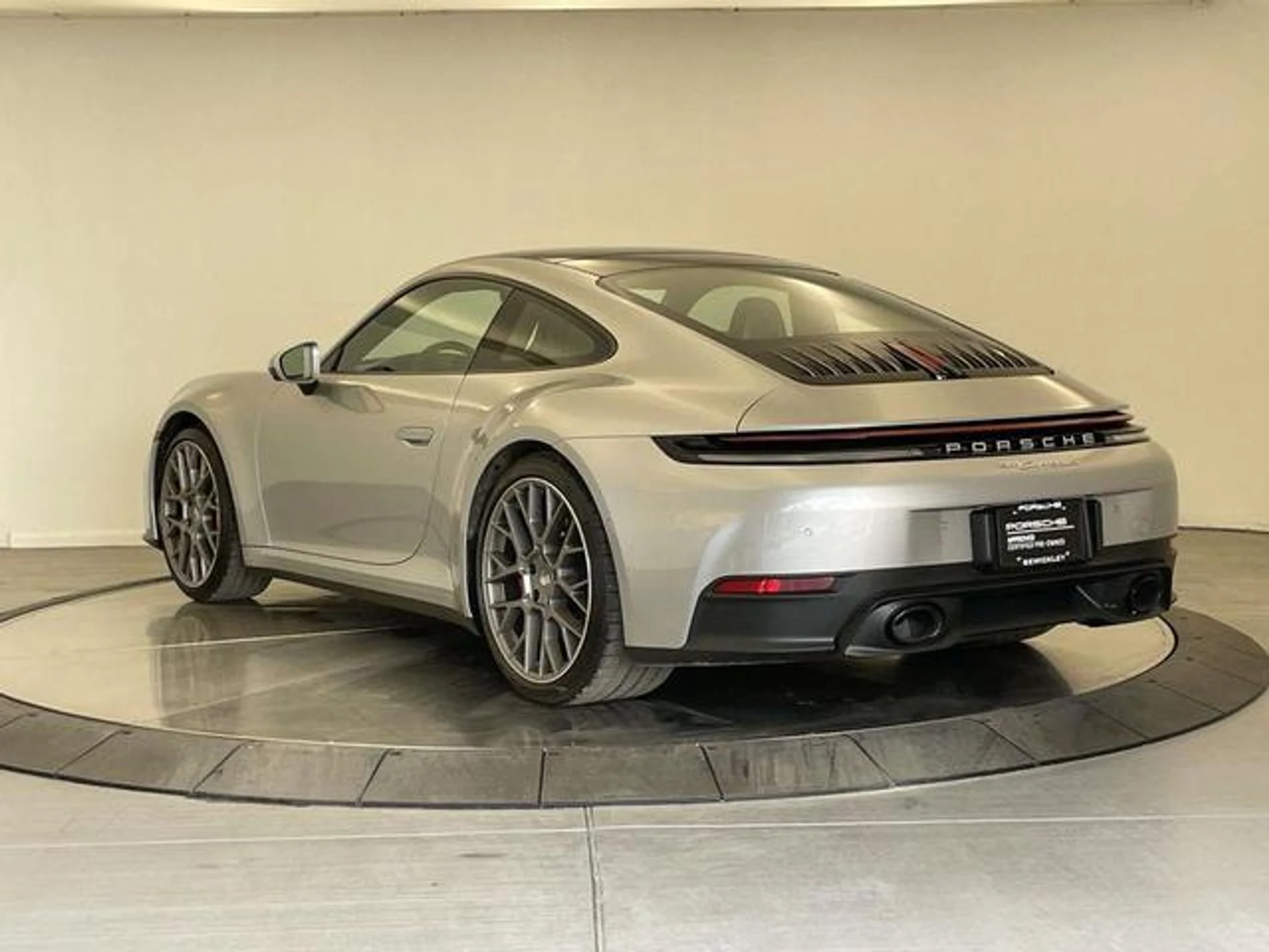 mph002_1842558130_Mm_TQ_62_Ac4_Ncd_B1_JHV_Mxb_Ref1f_E_d1a6b5c0b2