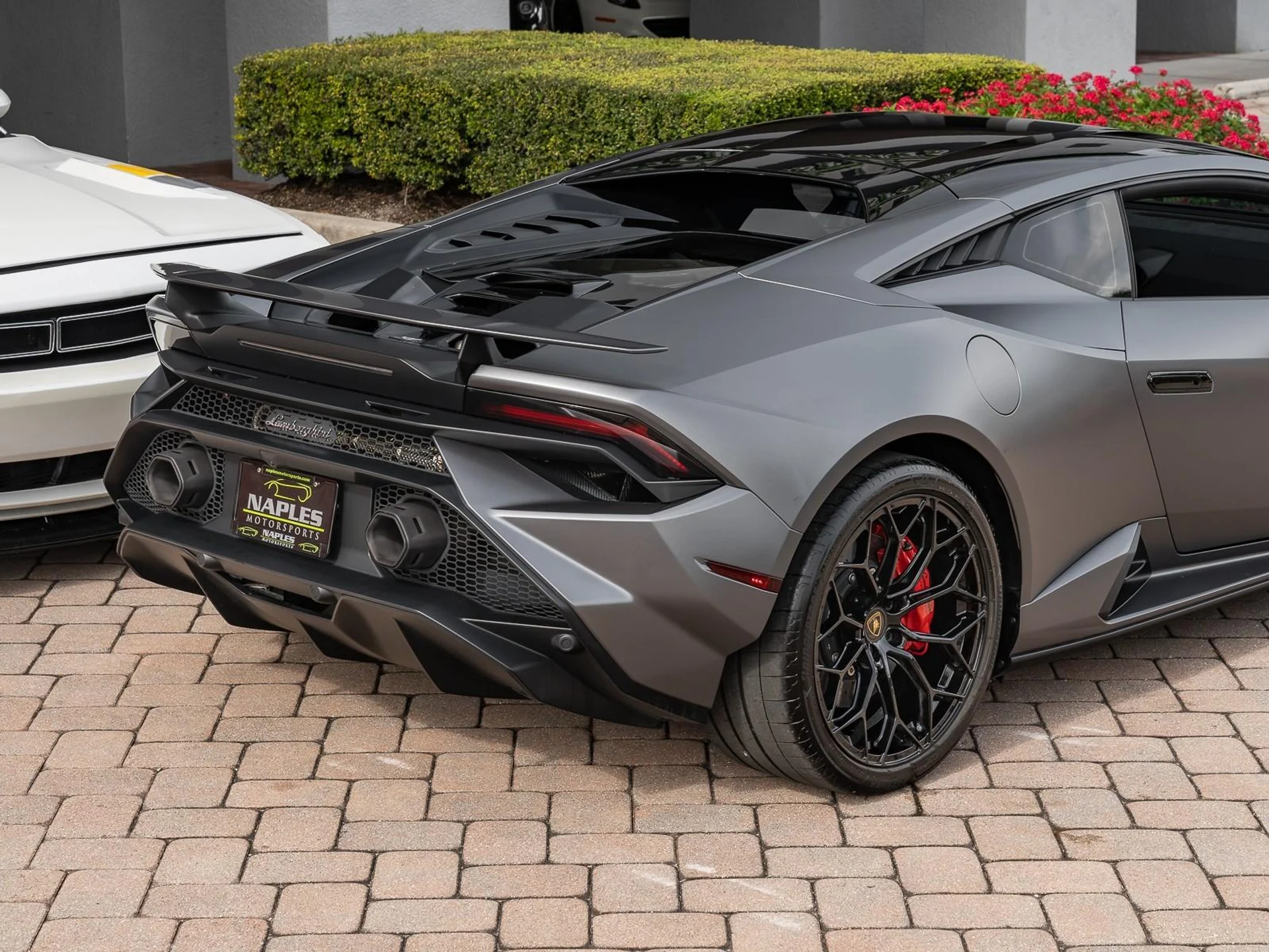 mph002_1867494926_Used_2024_Lamborghini_Huracan_Tecnica_1766091963_205b444d6b