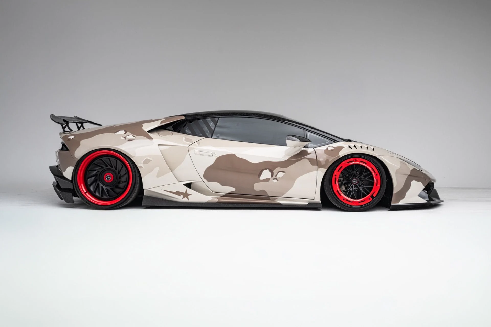 mph002_187168778_Used_2015_Lamborghini_Huracan_LP_610_4_1777064624_e22ec8ed4f