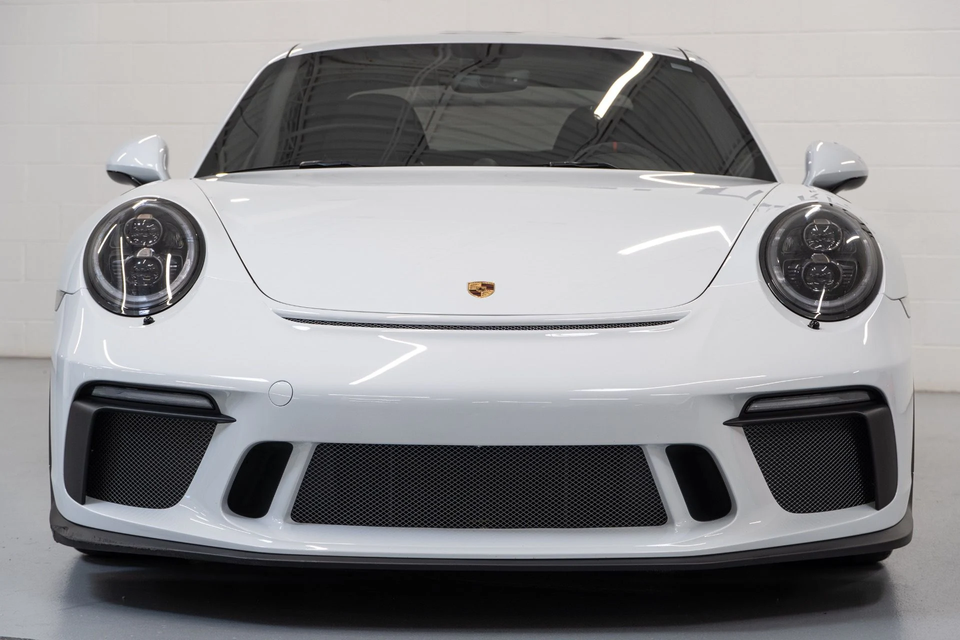 mph002_187577098_Used_2018_Porsche_911_GT_3_1761338544_45fee22c07