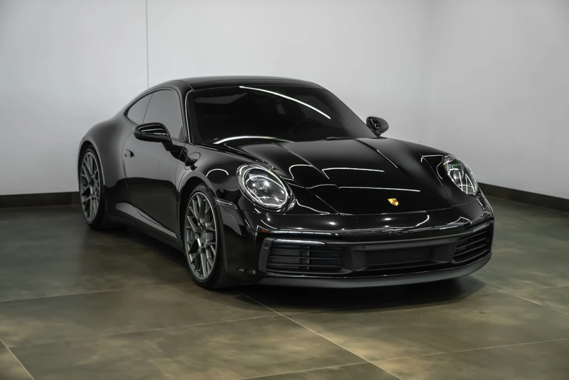 mph002_1880206350_porsche_911_2020_jpg_v_1781715934_93222edbe1