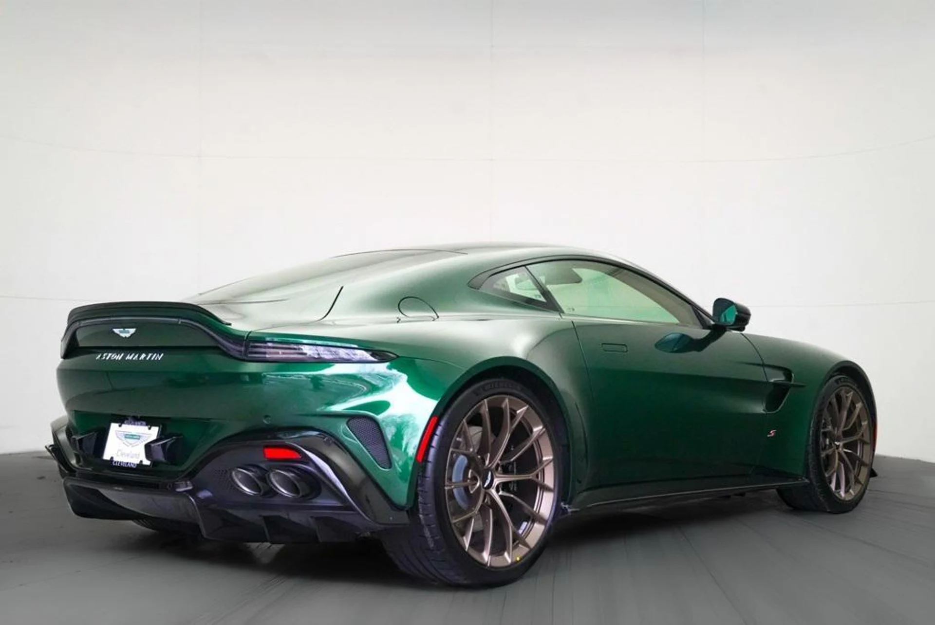 mph002_1881630646_7_BBSODOW_1g_Utb_T8_V9_UFO_14l3_P8_a4f772a312