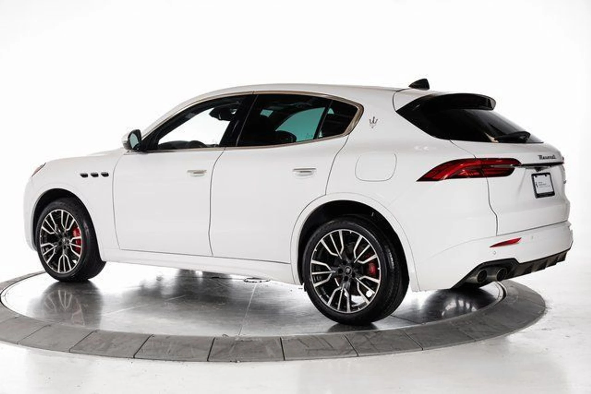 mph002_1887982719_b5ab7dd37de35c8e36647a2d86c4735ax_db8d174859