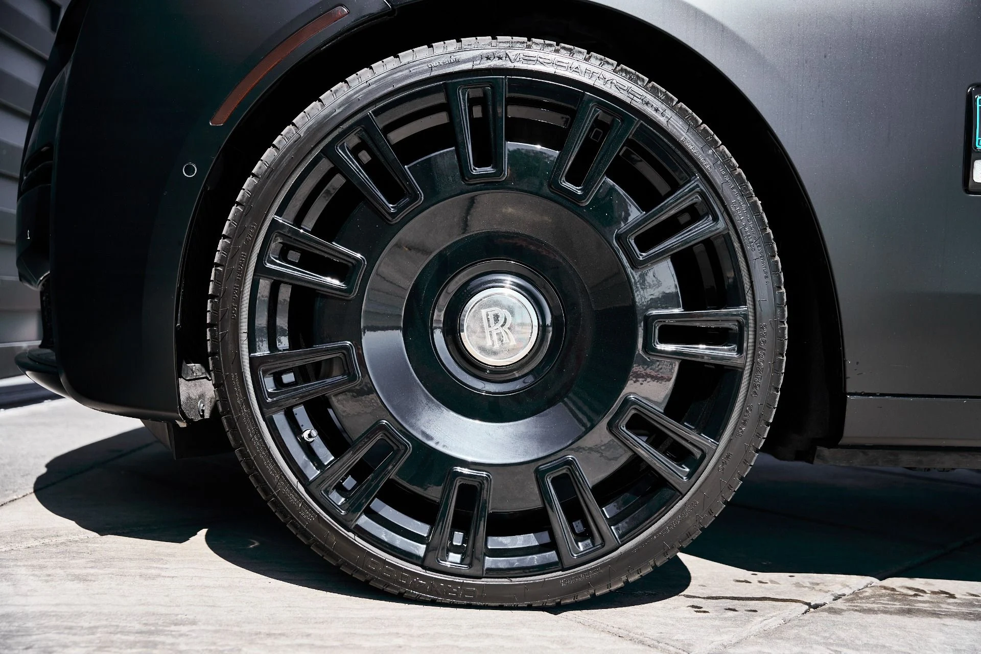 mph002_1888038213_Used_2024_Rolls_Royce_Ghost_Base_1773701352_09cfb759f4