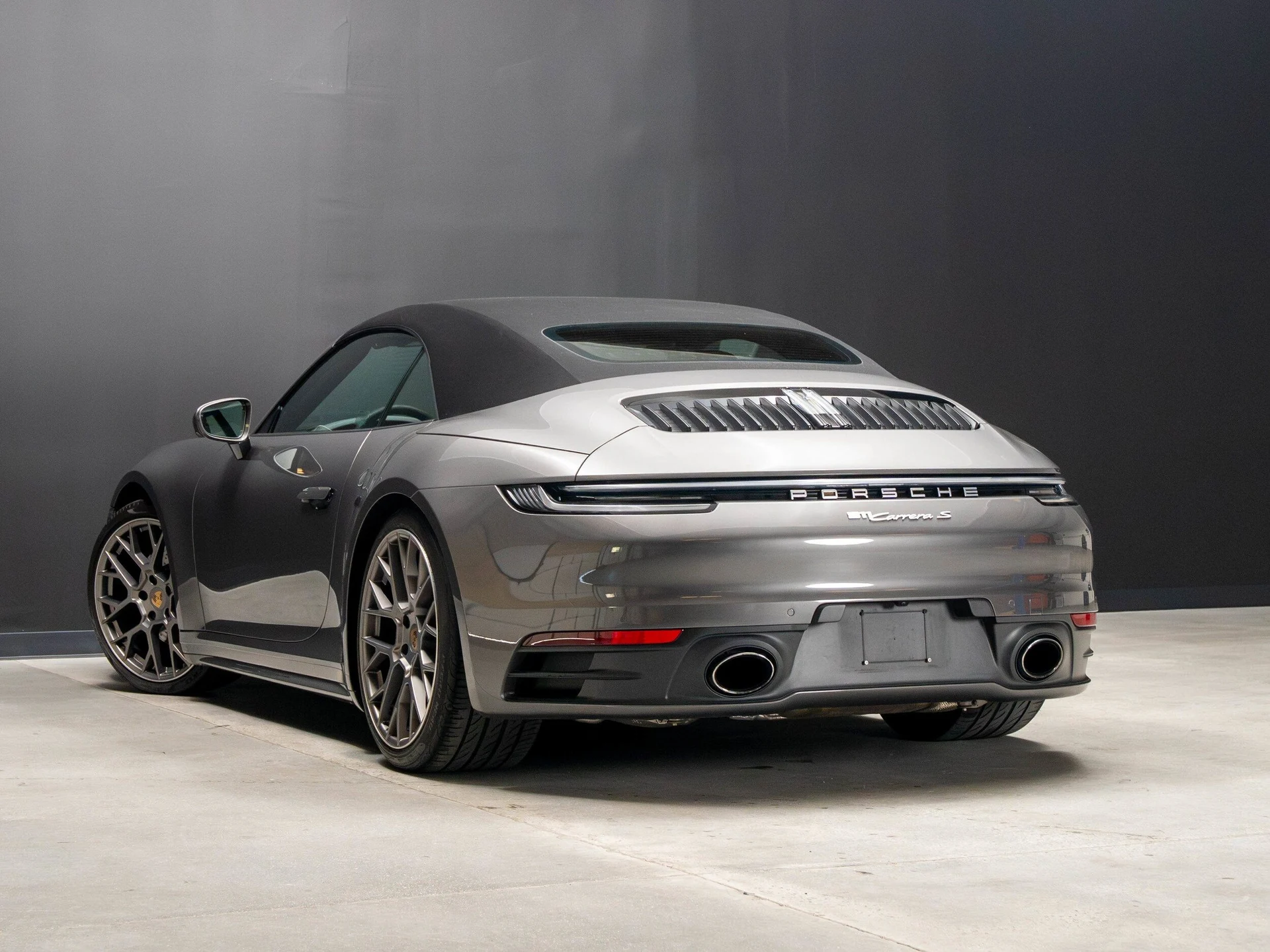 mph002_1897416198_bcb6e31320dfcc549d5942720eef6f5ax_83949b51c3