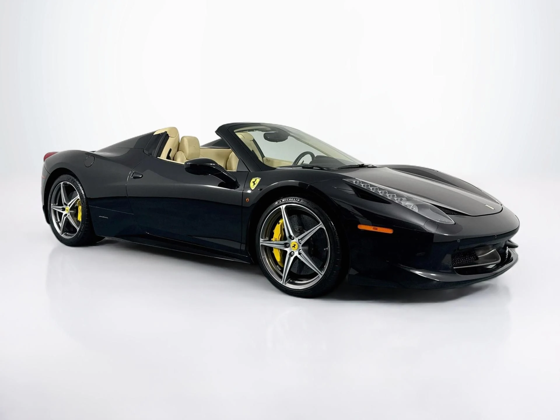 mph002_1901694088_Used_2012_Ferrari_458_Spider_1790030277_174b914a51