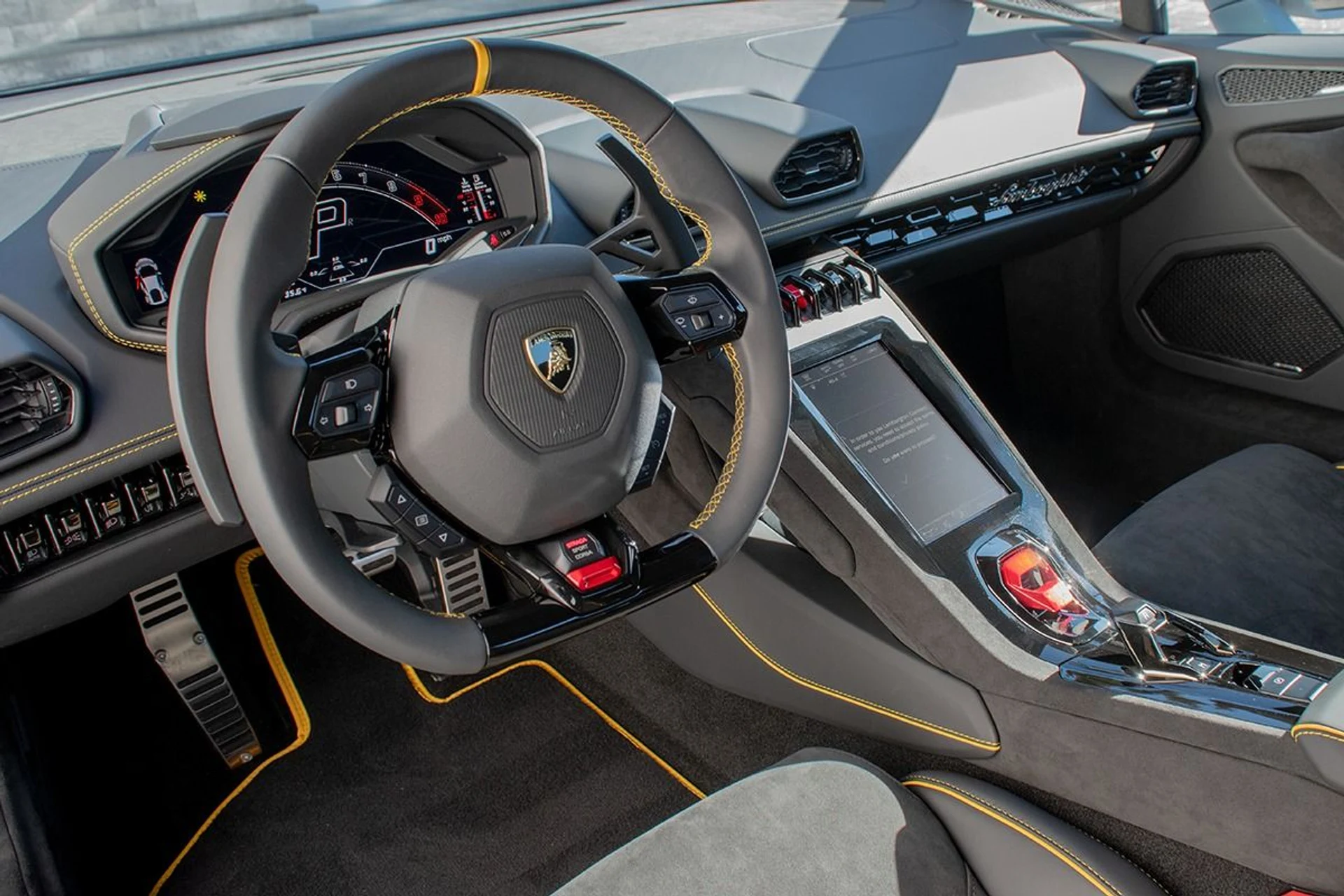 mph002_19027418_Used_2024_Lamborghini_Huracan_Tecnica_1736524085_a53204eaa5