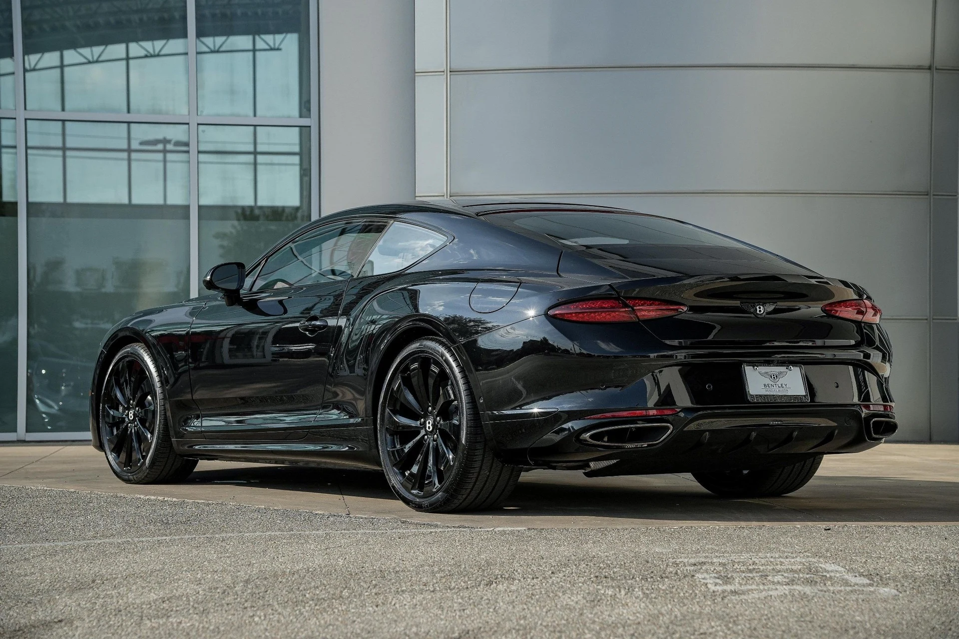 mph002_1913773438_Hi_Tech_Luxury_Imports_LLC_SCBCP_2_ZG_5_TC_023736_image_2_94cc4208fa