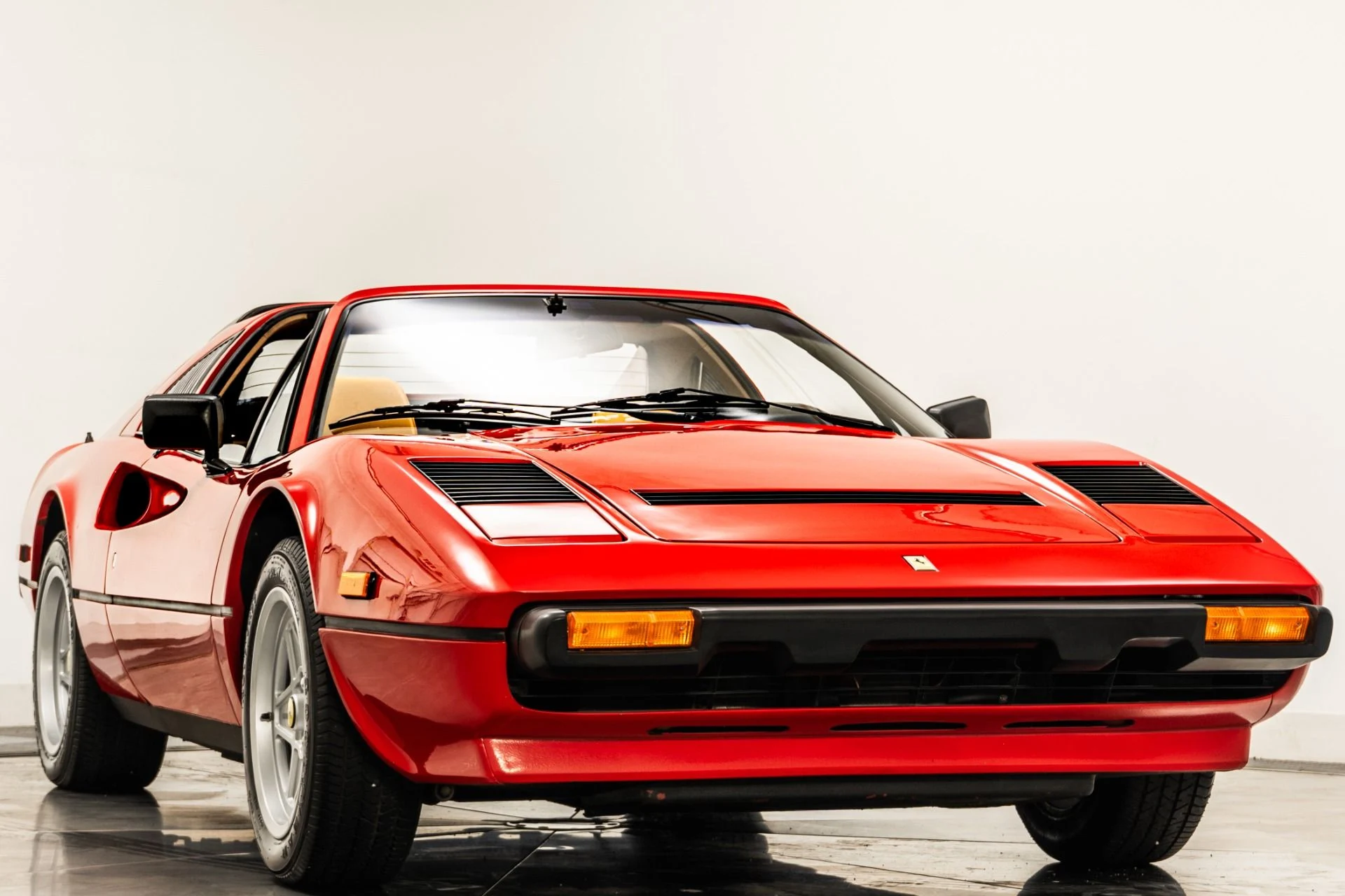 mph002_1919906956_Used_1985_Ferrari_308_GT_Si_QV_1760735780_a358b71131