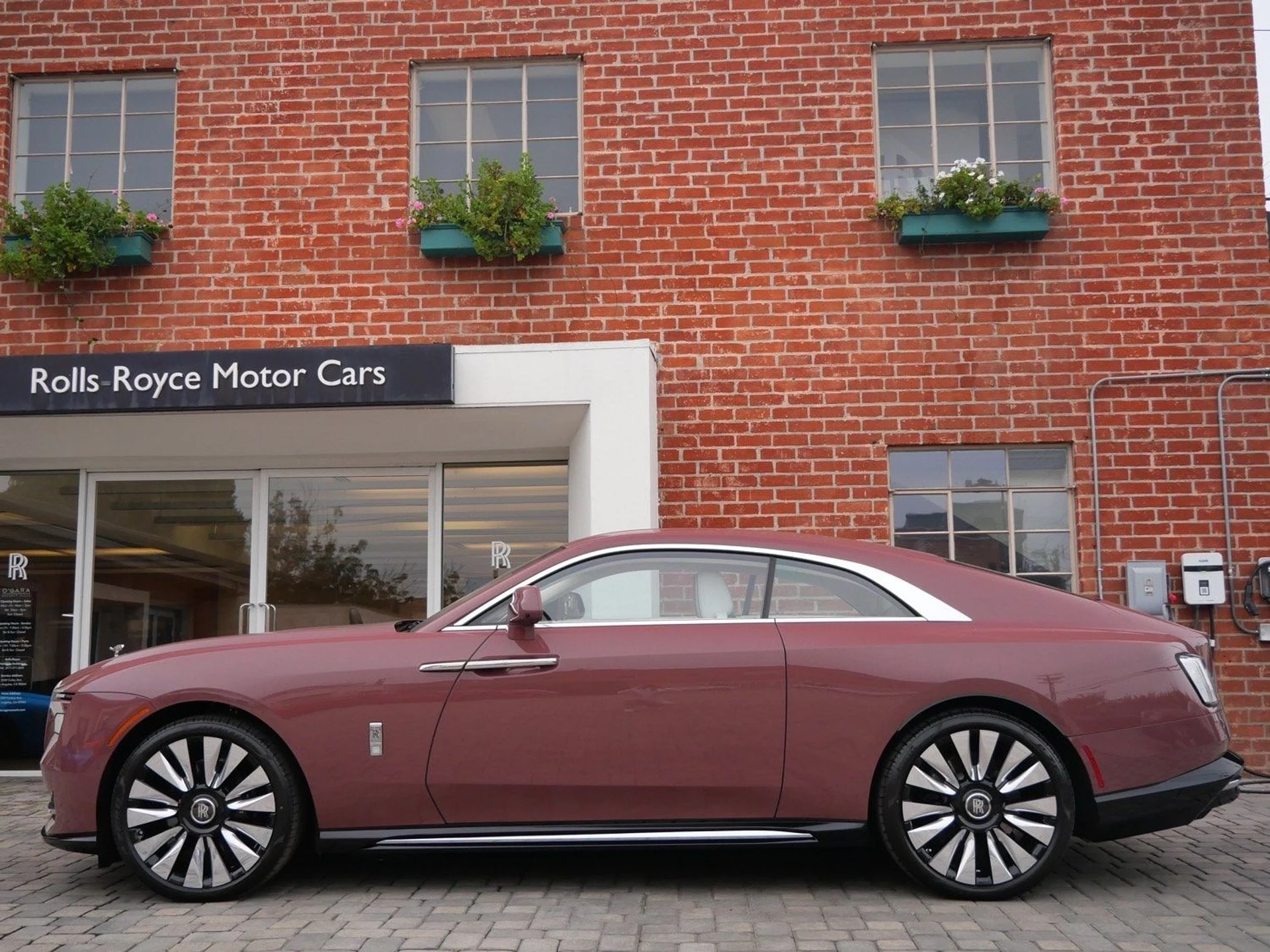 mph002_192046730_96d9e55f4562907667d30099d1075b3fx_4ecccc16e4