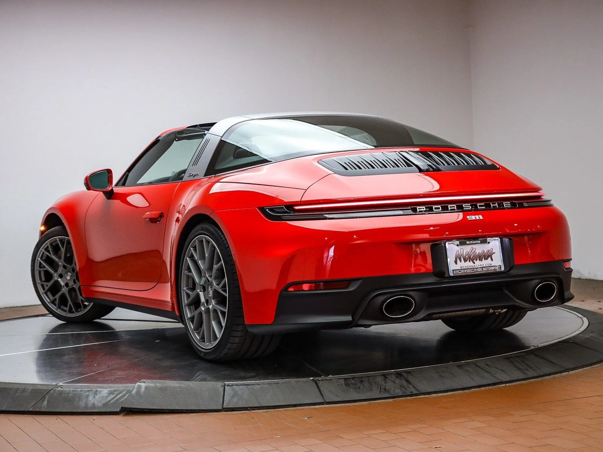 mph002_193765341_aecd6f1cb2a358aa751ff935bcc7acaax_481f4f90cb