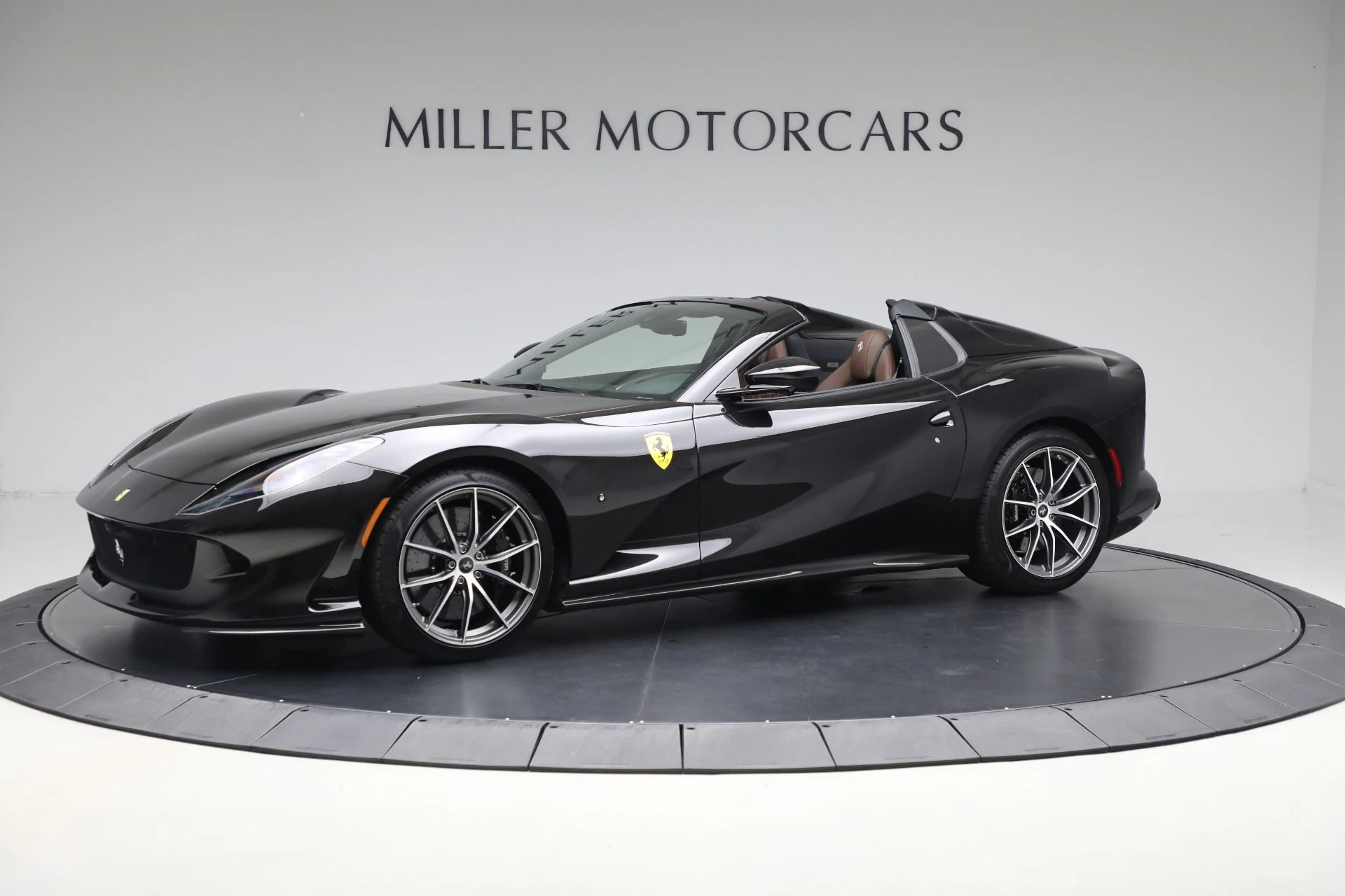 mph002_1941136593_Used_2023_Ferrari_812_GTS_2ec40d82bc