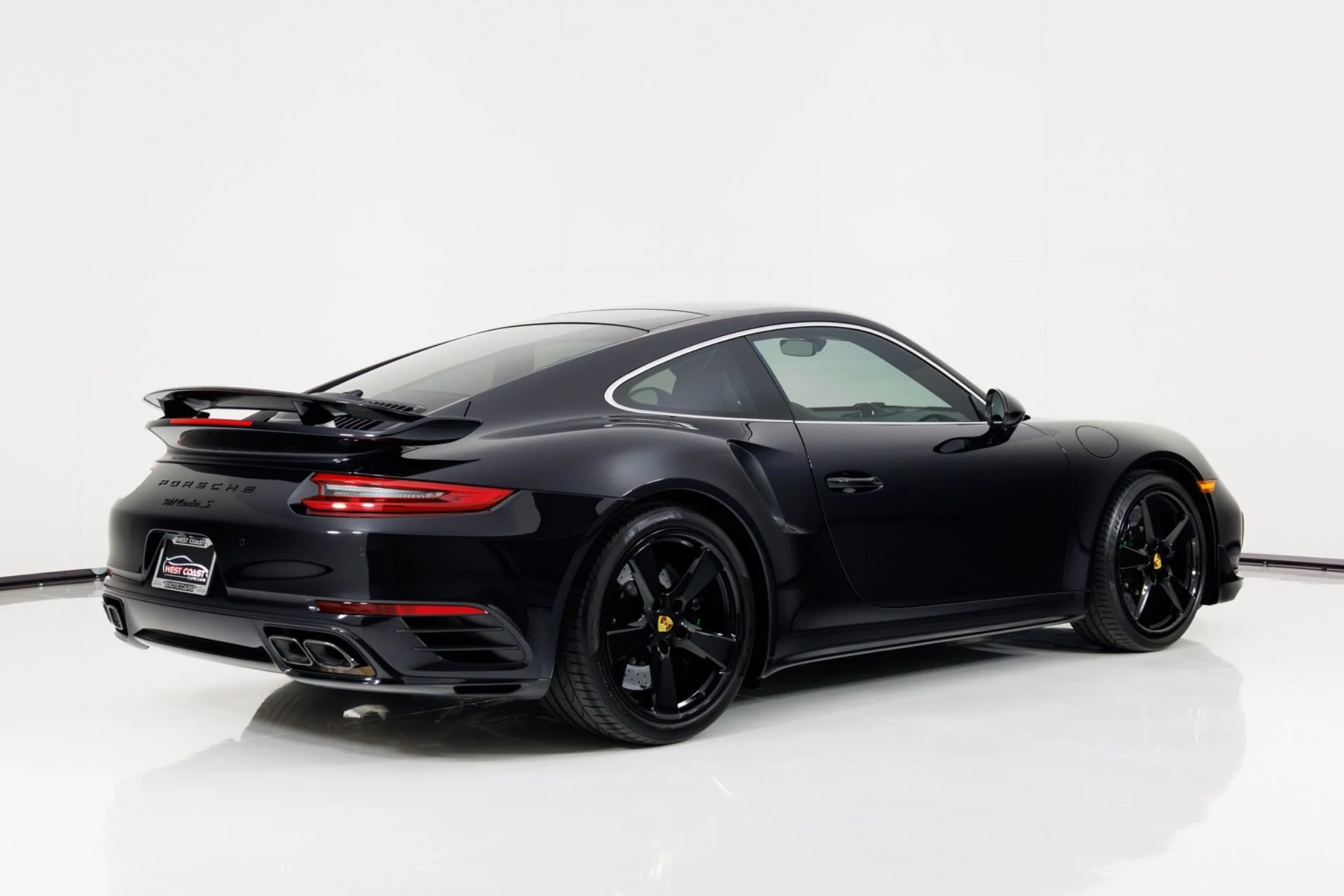 mph002_1950322800_Used_2017_Porsche_911_Turbo_S_1773337570_bdc81047b7