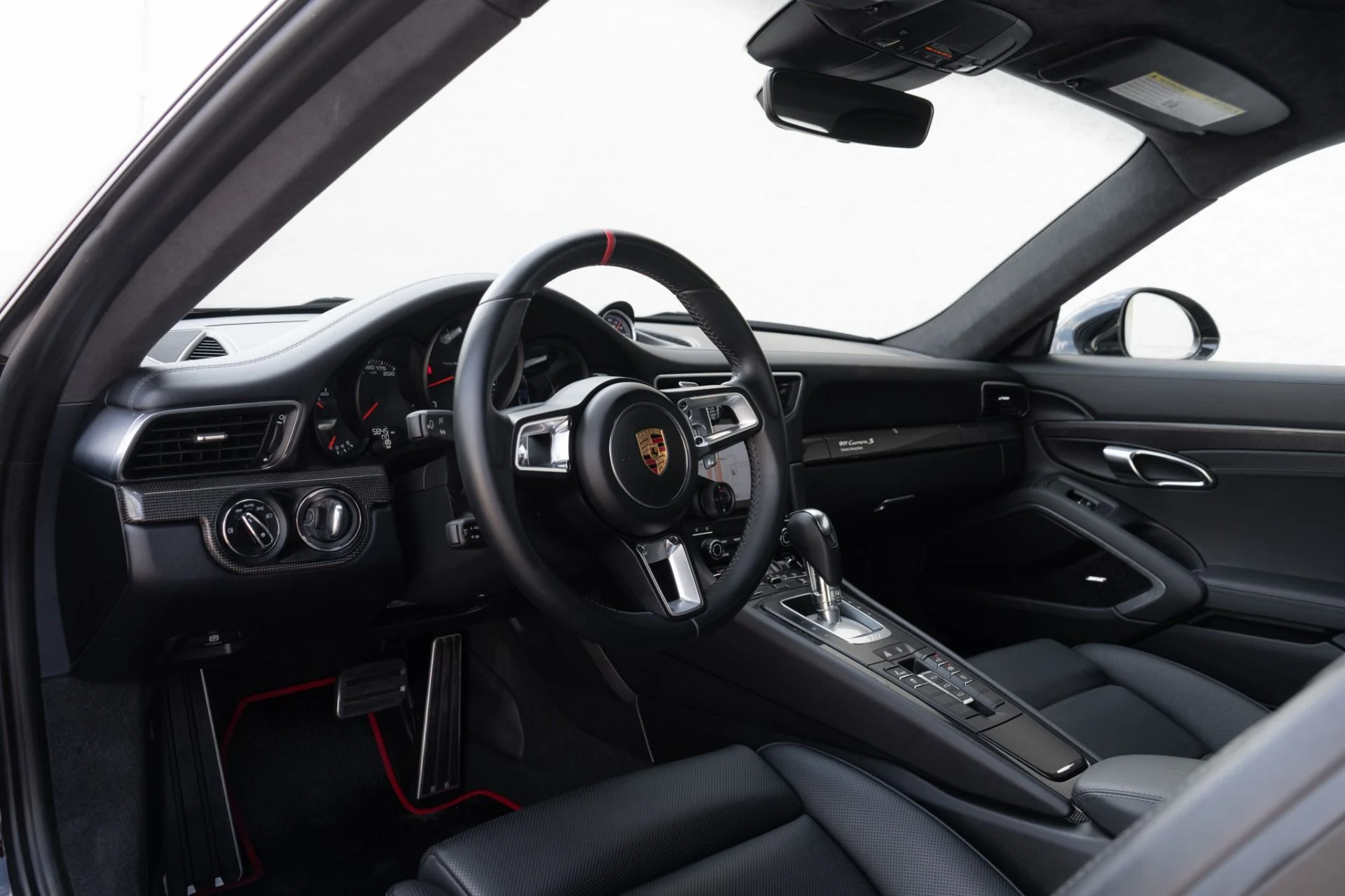 mph002_1950401437_Used_2017_Porsche_911_Carrera_S_1759960379_6d0d90d3f0