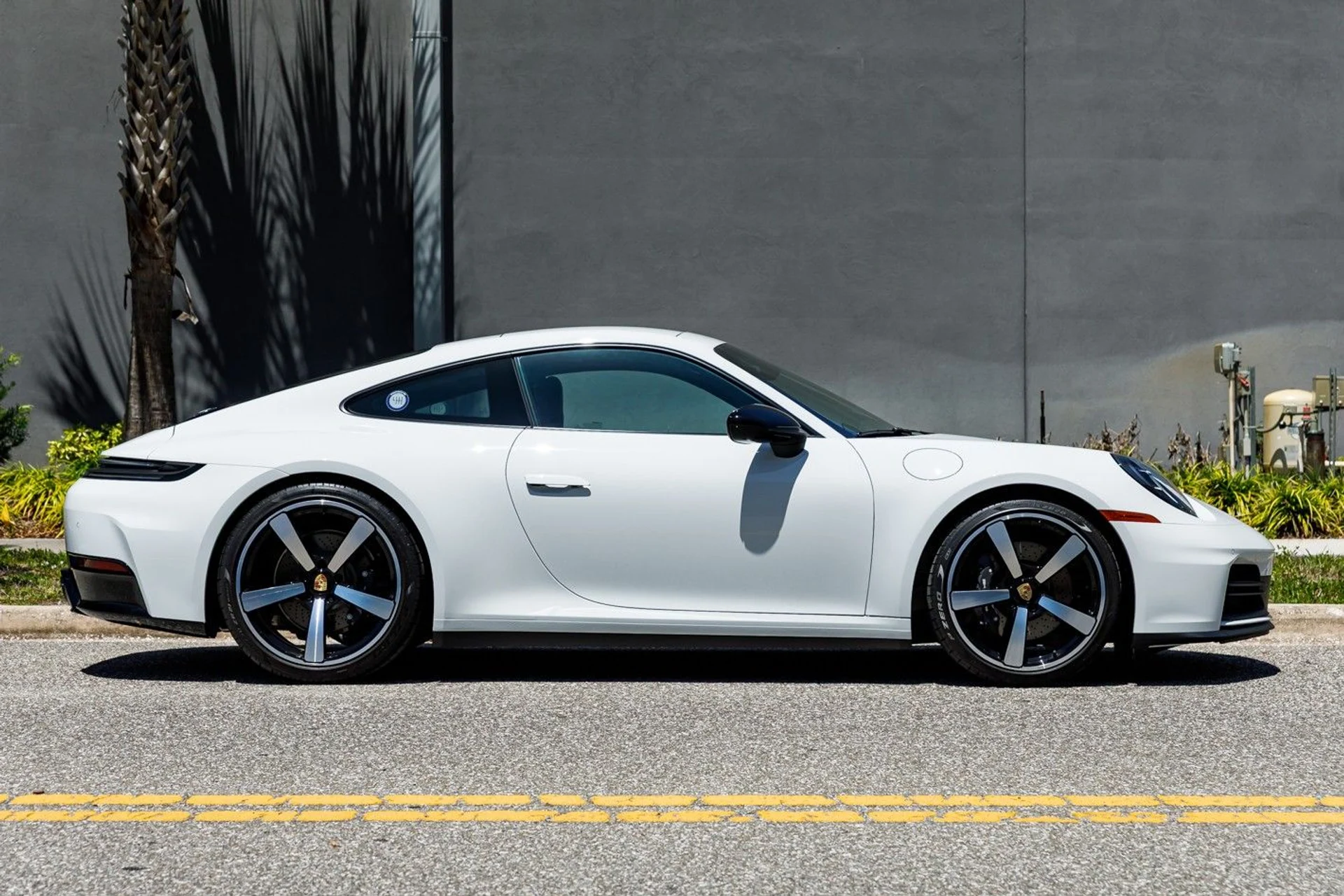 mph002_1955196030_666_p3_l_c2dbd33651