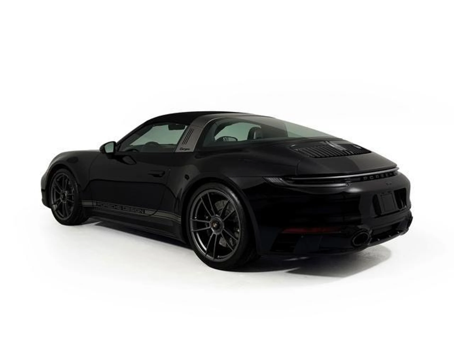 mph002_1958942597_7e_M_Gg_EA_7_m_Ox_M_Auaic_Ph4g_M6e_U_000d9d91df