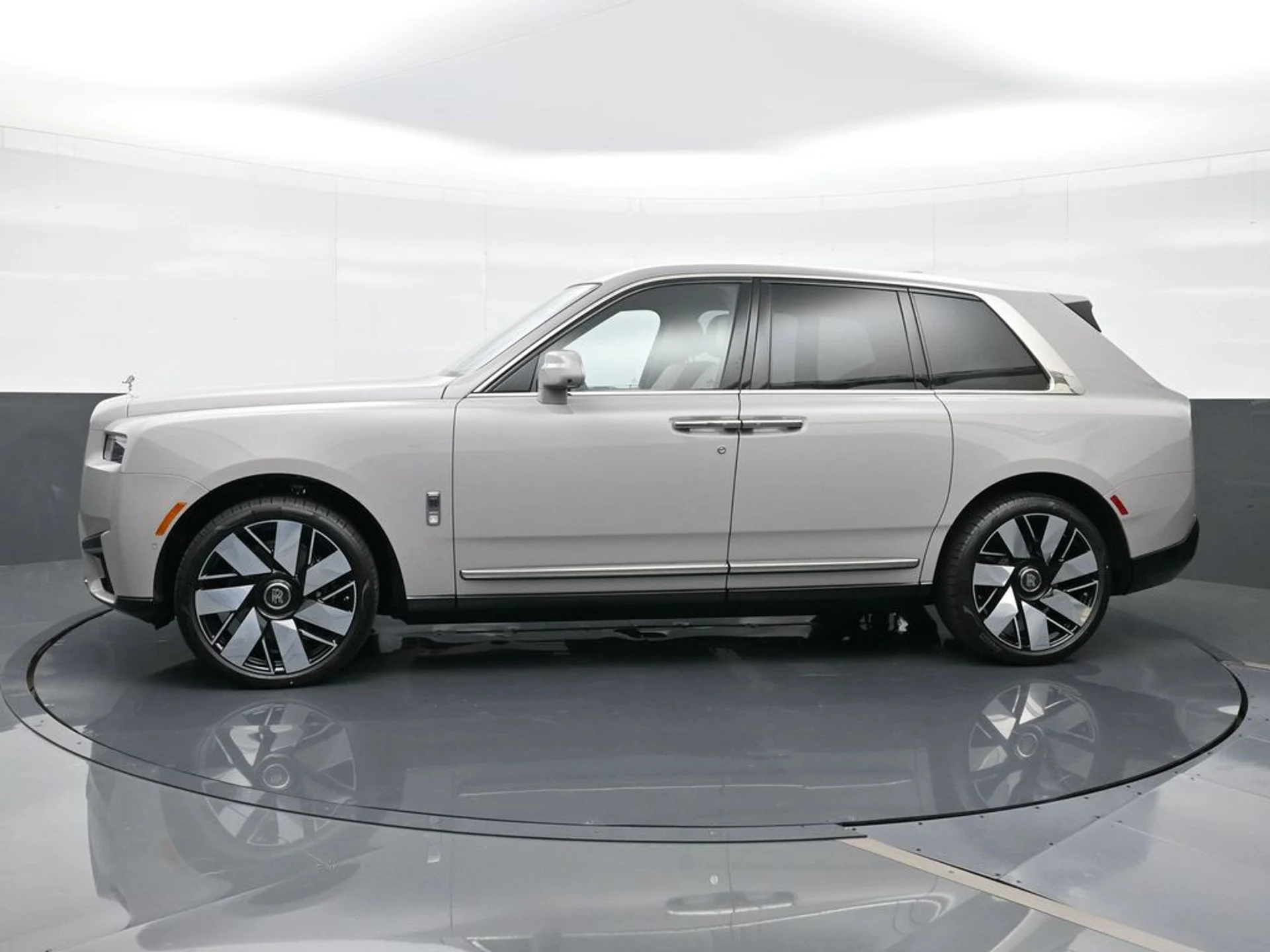 mph002_196562616_3ca47bab393b61dd1ba06f7522dbce4bx_6426250bc4