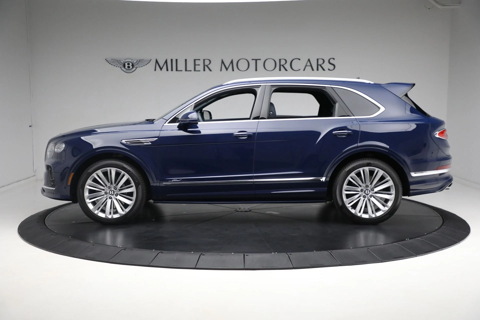 mph002_1970269217_Used_2023_Bentley_Bentayga_Speed_53d08c0c44