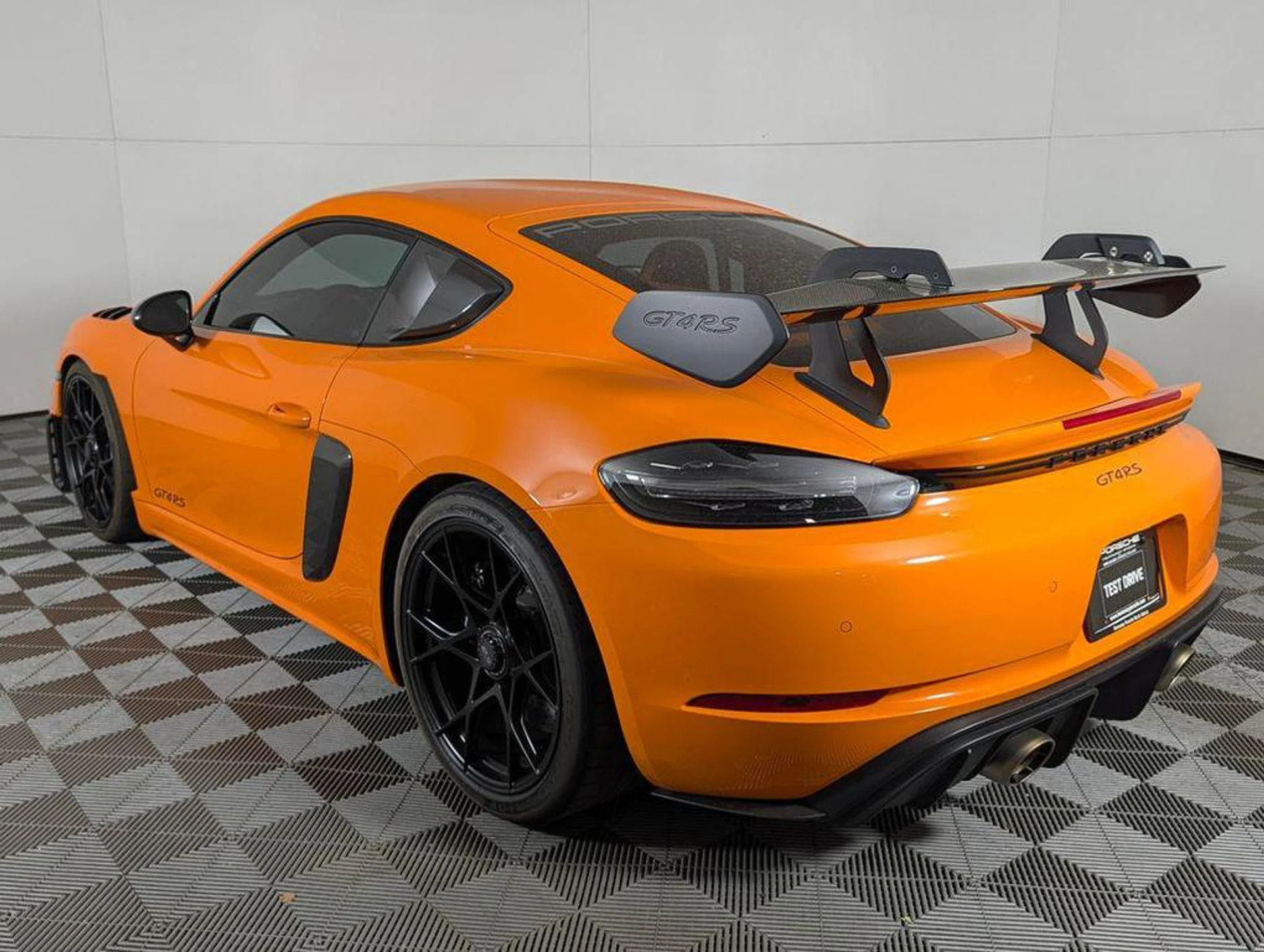 mph002_1973074529_12_a_Nj4a_M_My3_Qk_Ich8_Do_8_Cs_X_Jo_0c4373d7bd