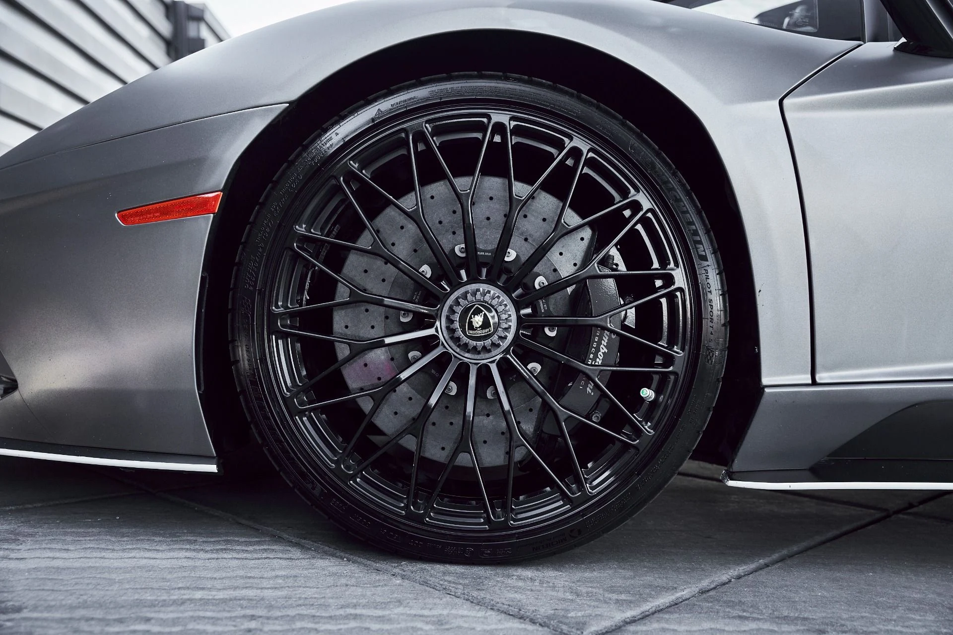 mph002_1980088754_Used_2018_Lamborghini_Aventador_S_Base_1773191774_a0b9700cf4