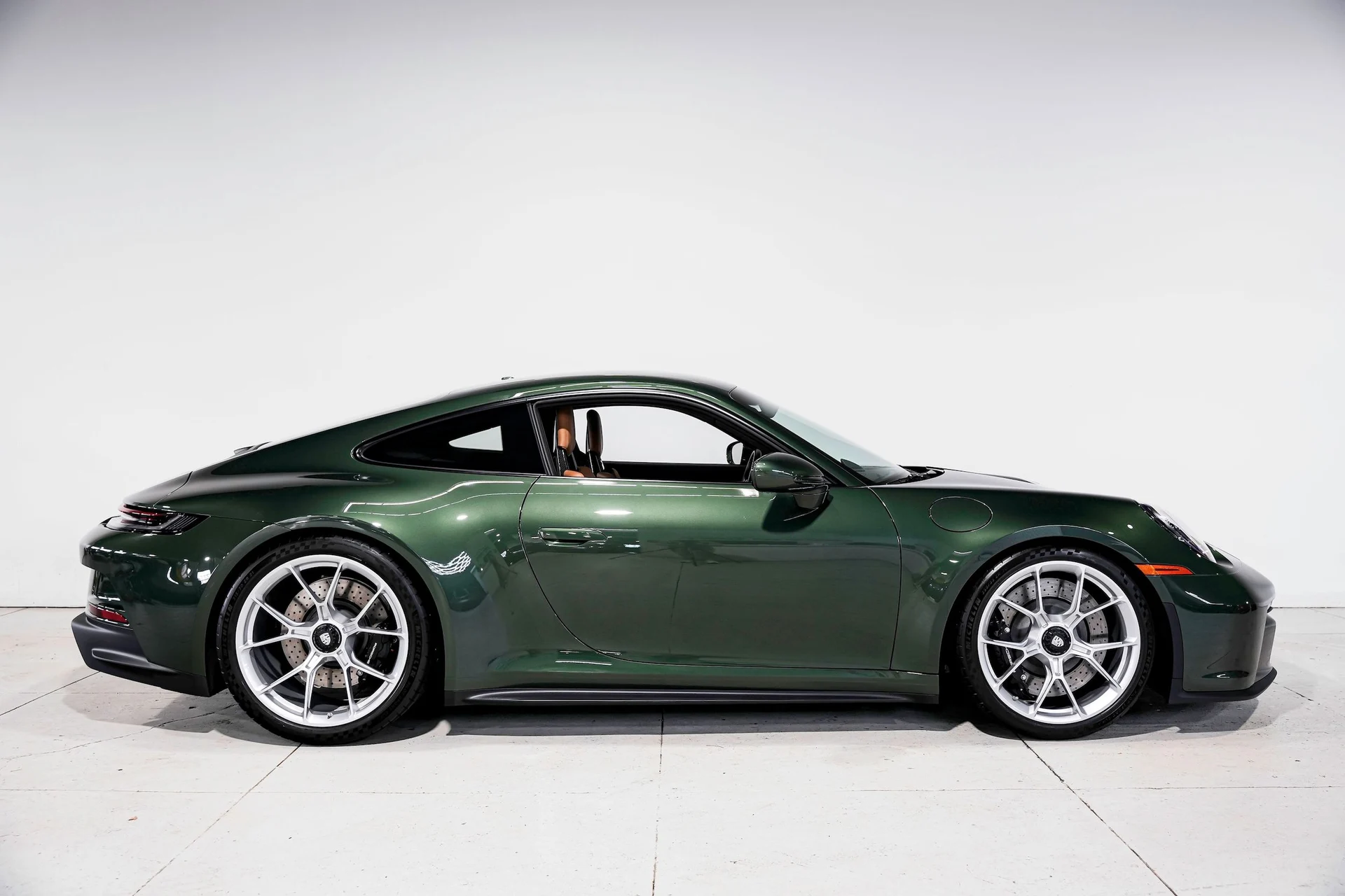 mph002_199962978_4f4eebcfeb48b3c66012fc52d01ef08ax_695db5029b