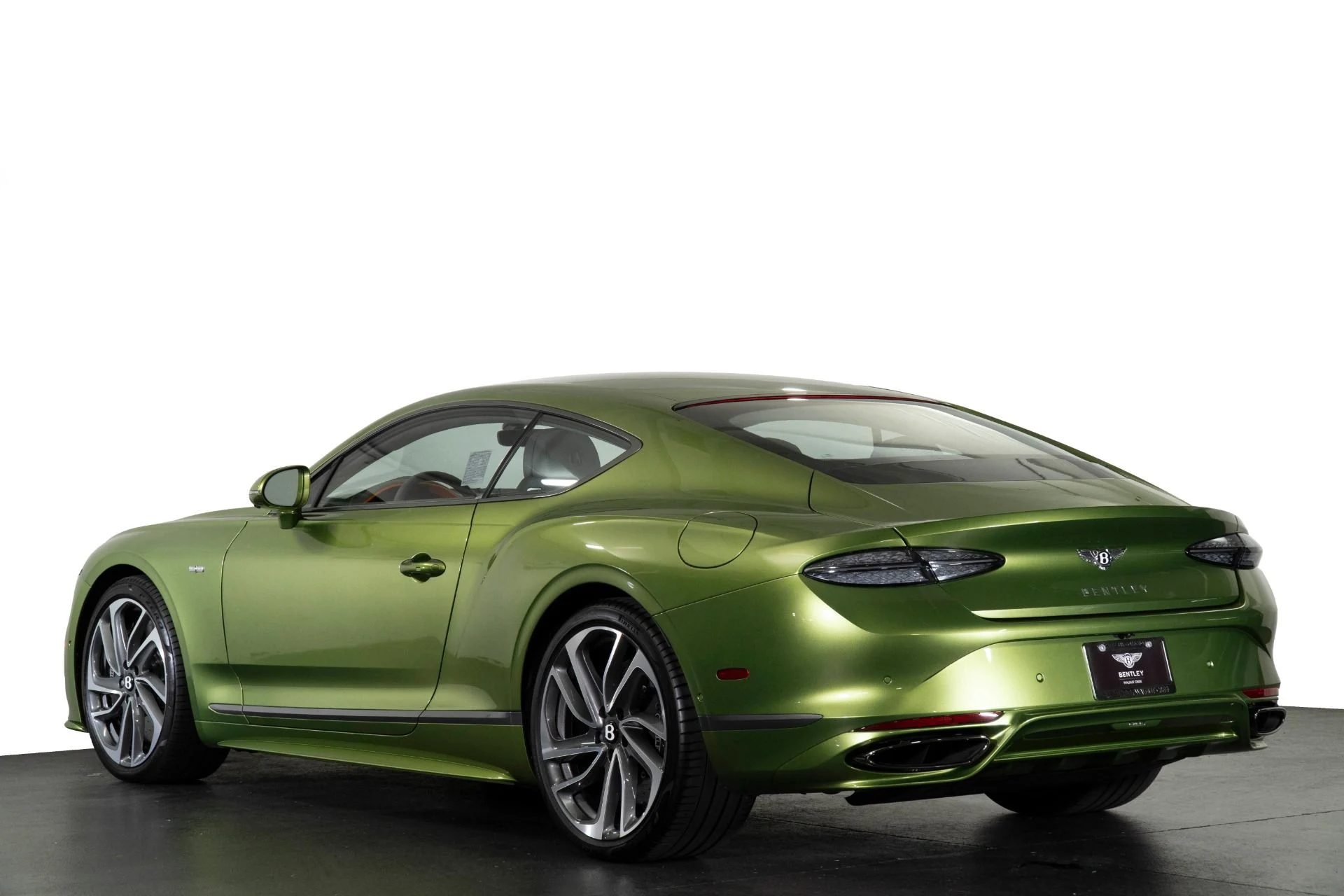 mph002_2000988616_New_2025_Bentley_Continental_GT_1777615565_a1a9902092