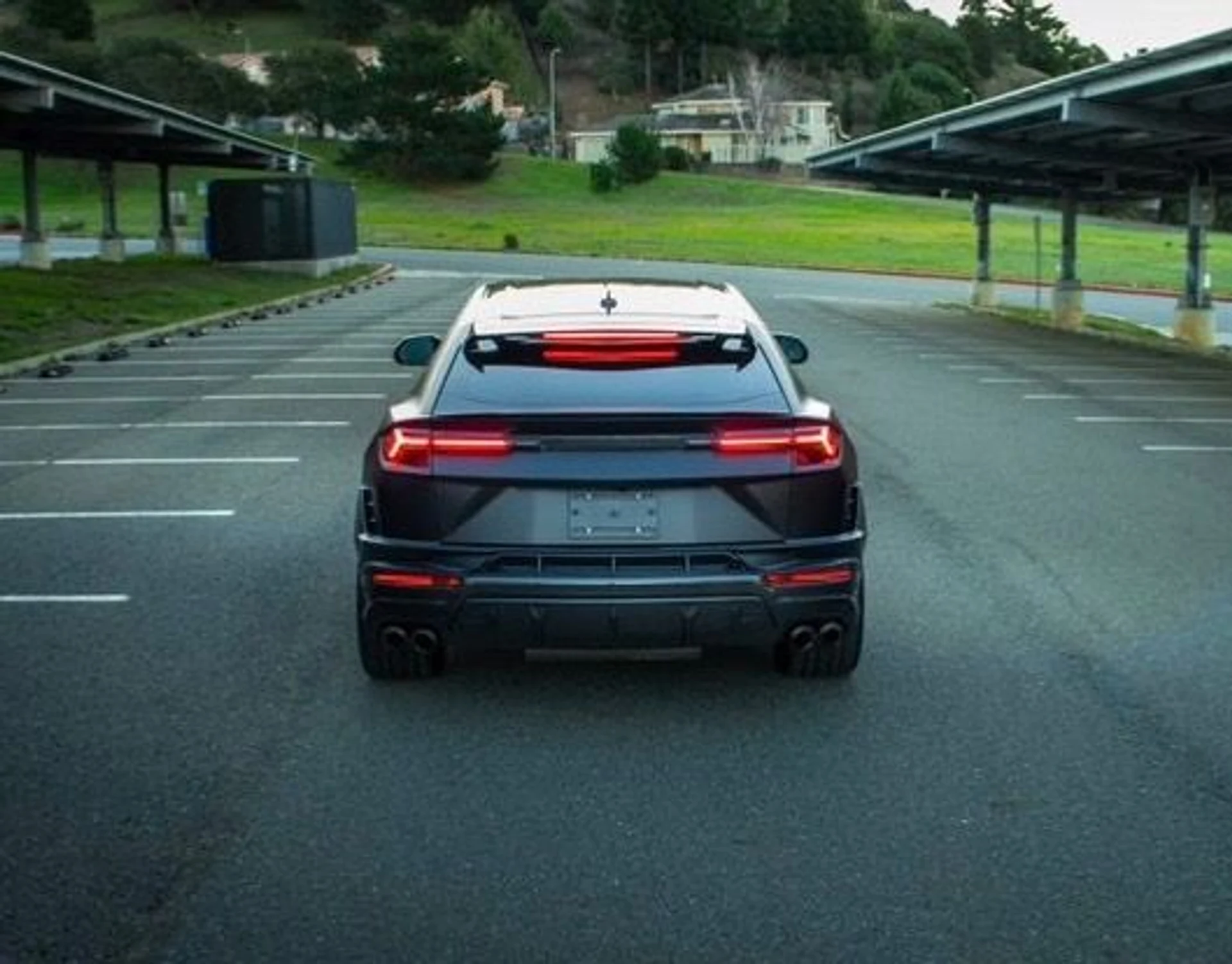mph002_2016611699_Used_2023_Lamborghini_Urus_Performante_1752875395_3607332390