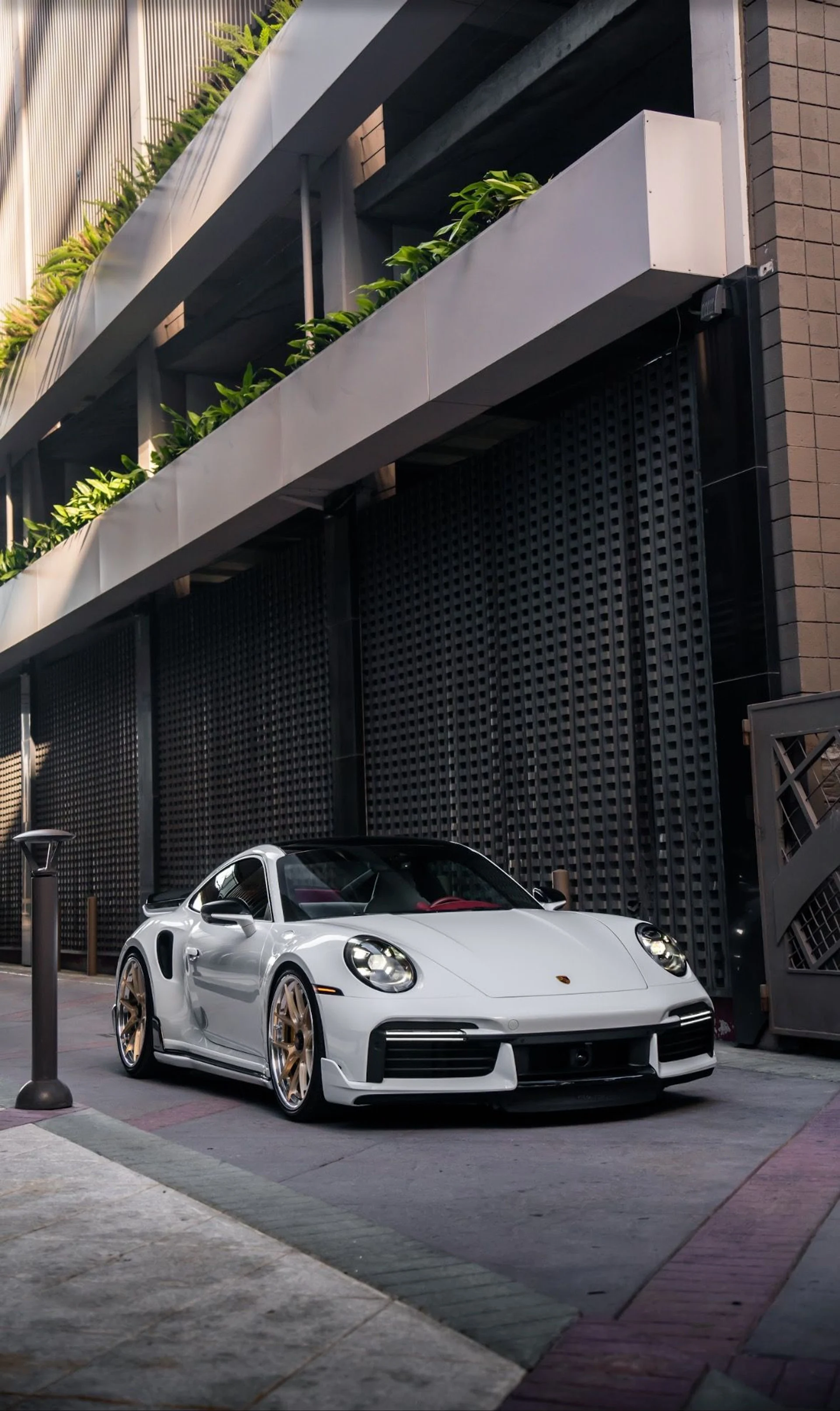 mph002_2023371989_Used_2022_Porsche_911_Turbo_S_1790876730_5424a26c5e