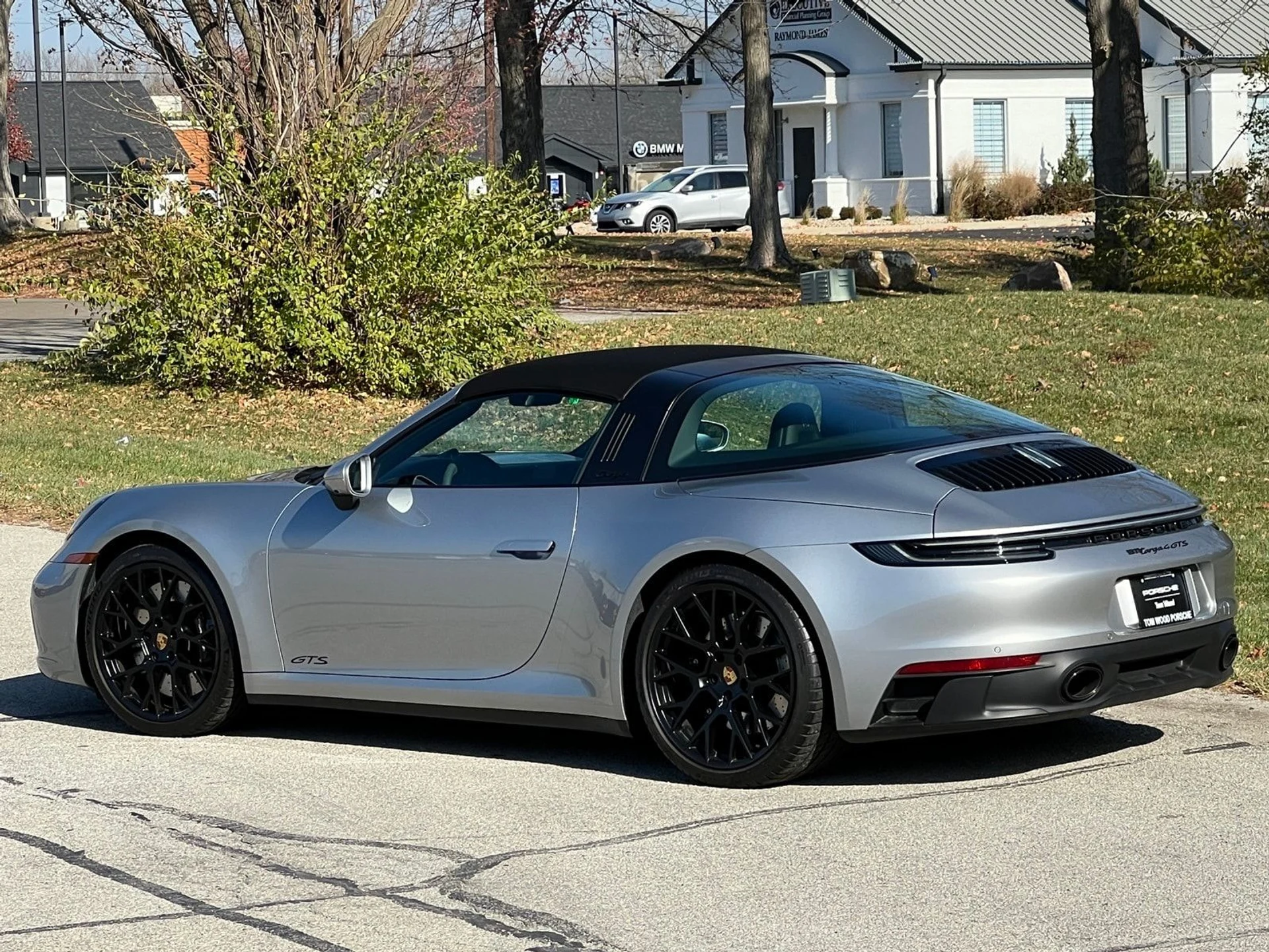 mph002_2028565261_7140646cf4205cb2bb191dccb0dd1478x_7ed2b9d460