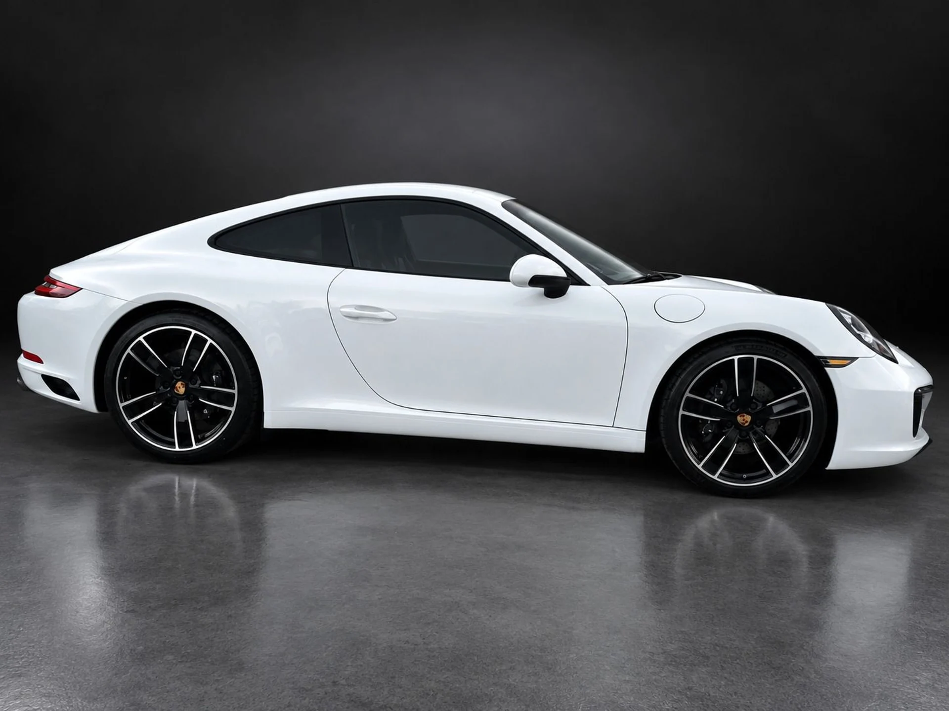 mph002_2047181432_Used_2018_Porsche_911_Carrera_7_Speed_Manual_Only_6_K_Miles_Great_Service_History_Hot_Spec_1789832836_31917c6c70