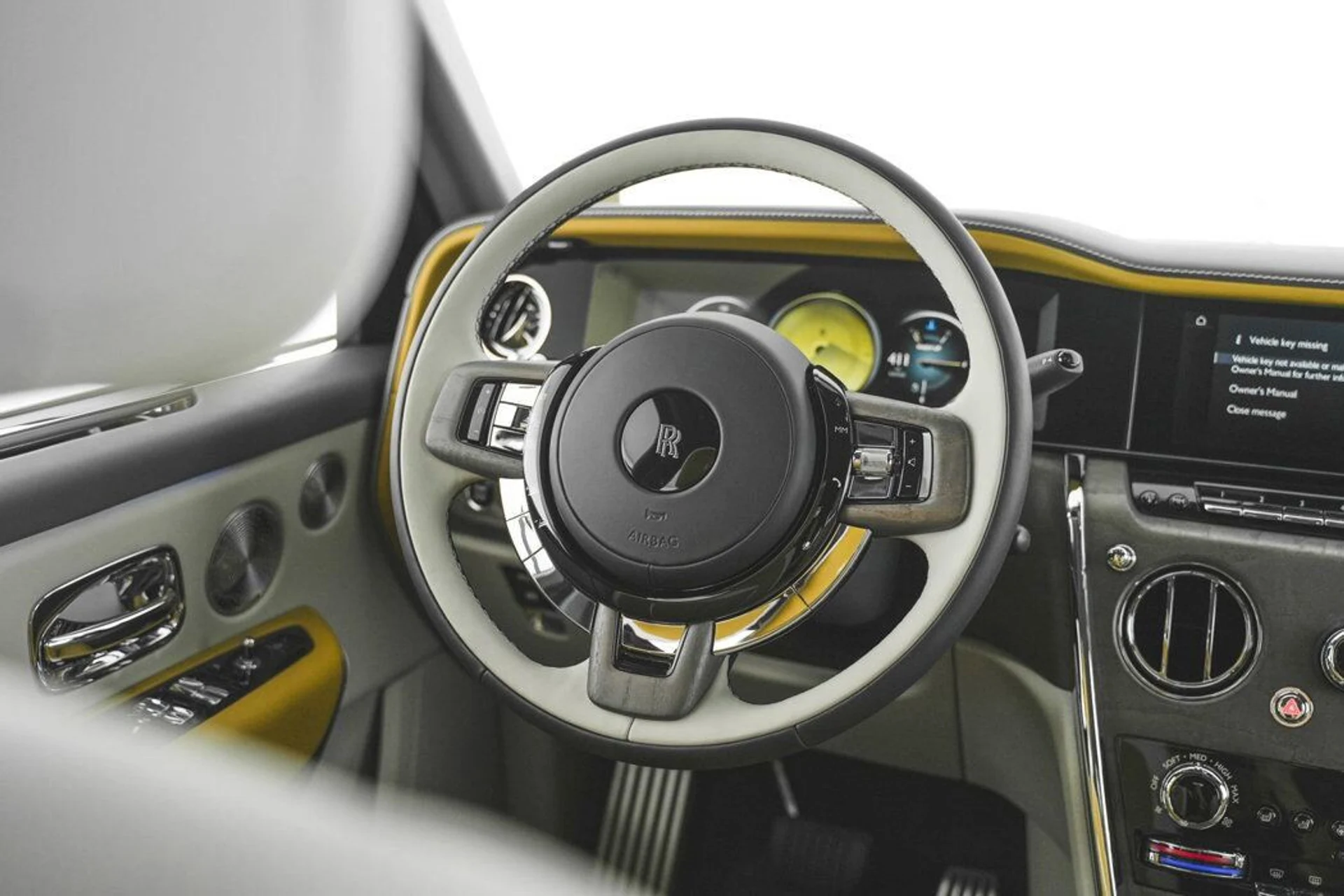 mph002_2056681232_0cbcdb348b1b4945bd174e401e15c373x_c1924b8eae