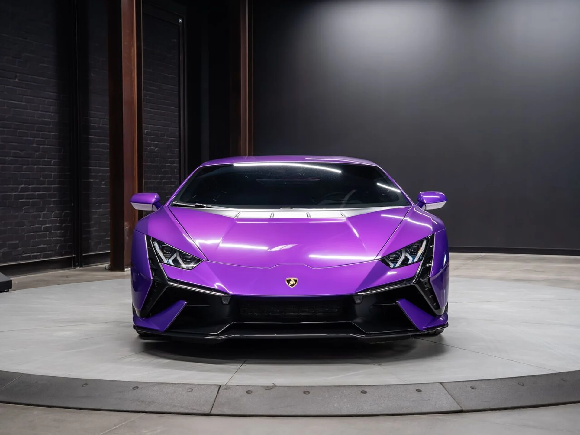 mph002_2061866207_lamborghini_huracan_tecnica_2023_418783197a
