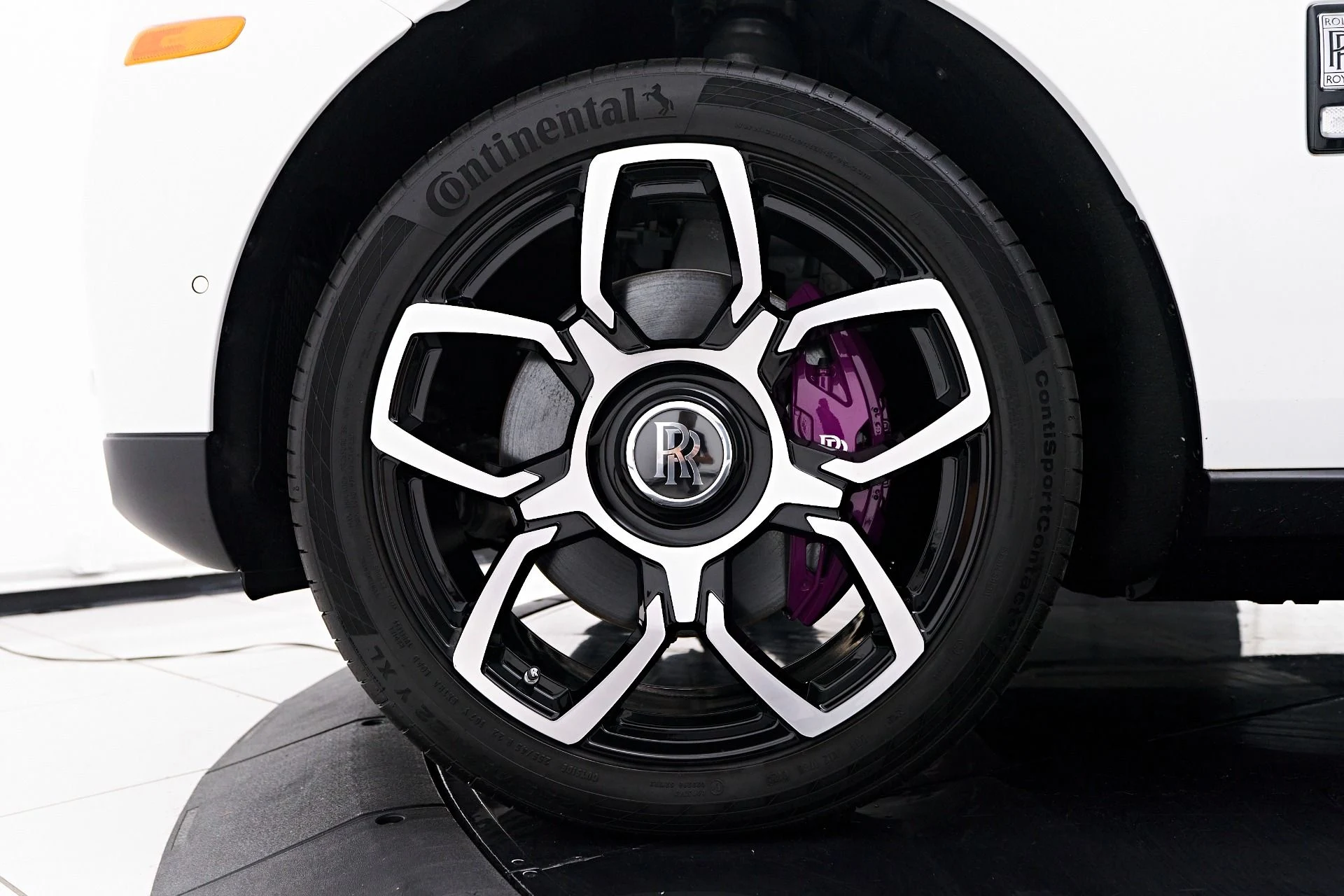 mph002_2068396146_Used_2024_Rolls_Royce_Cullinan_Base_1754099292_918fff2a0f