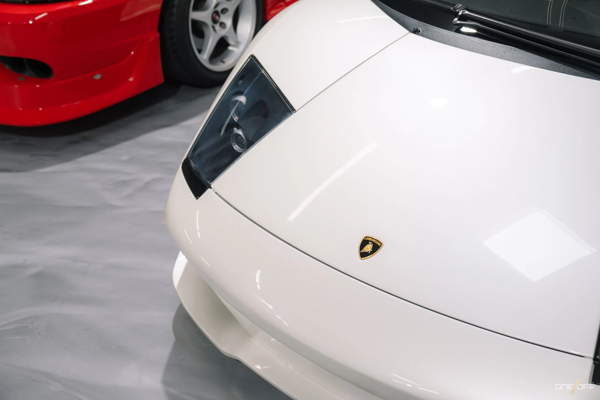 mph002_2069003179_Used_2009_Lamborghini_Murcielago_LP_640_in_Balloon_White_with_near_Delivery_Miles_1746472919_3888d87c78