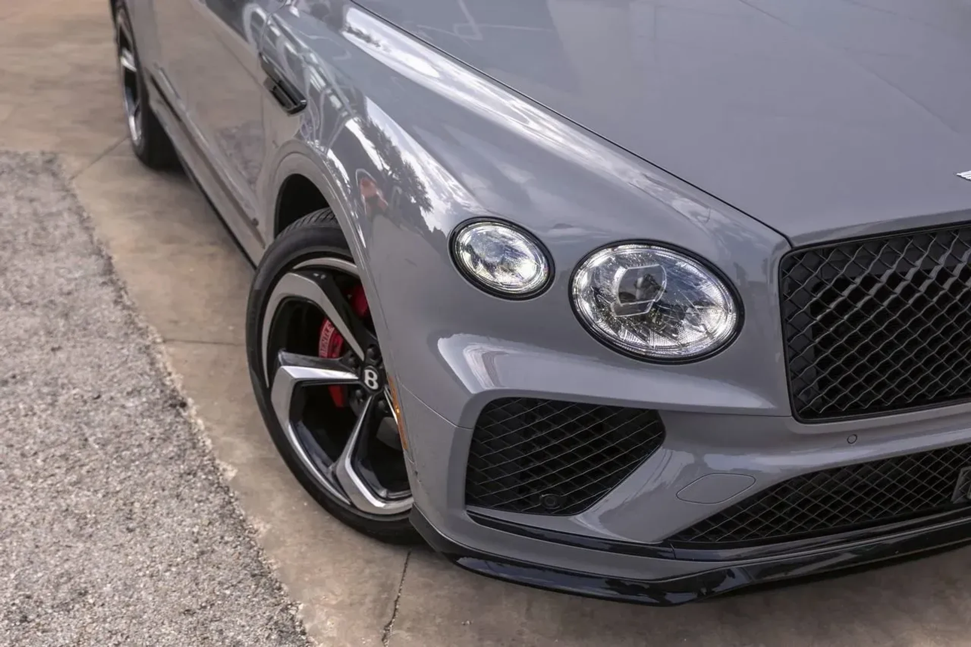 mph002_208228500_4addc41b1ba84ce1bbfde813e46f3104_c5cc29b2fc