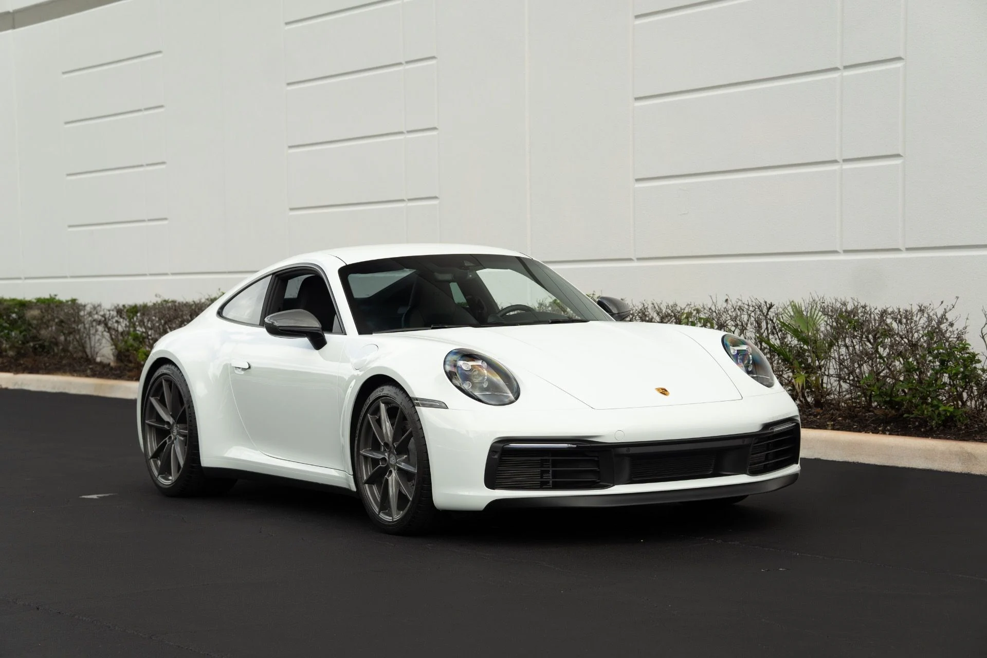 mph002_2082656708_Used_2024_Porsche_911_Carrera_T_1759284077_1185004bdd