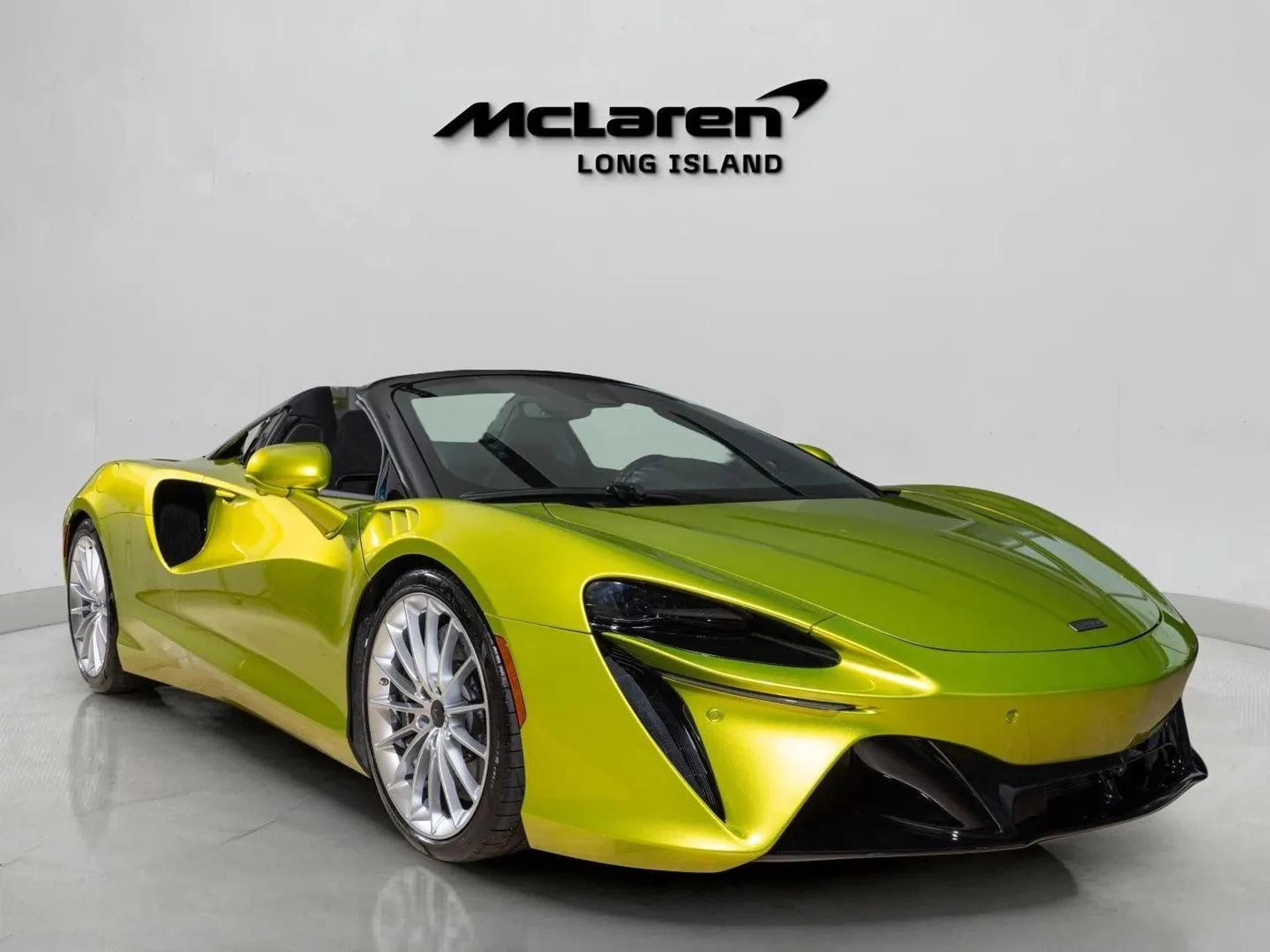 mph002_2083599348_image_3_3e4881ce15