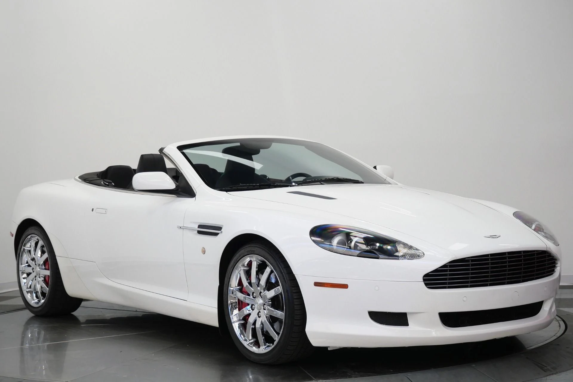 mph002_2086991662_Used_2008_Aston_Martin_DB_9_Volante_V12_Power_Chromed_Wheels_Service_Records_1779224216_a9424fd148