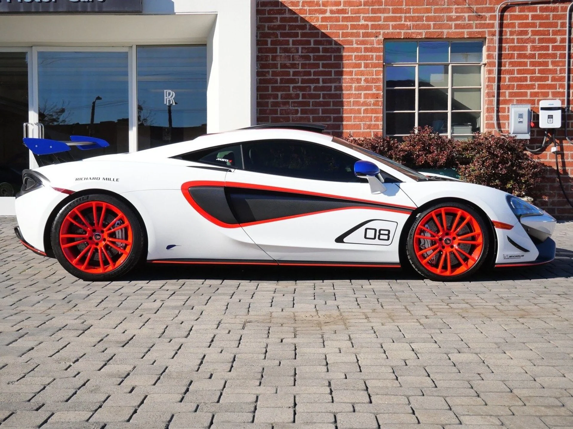 mph002_2100929970_43e89b989db03788c35fefbc4a398f6bx_9c4decebc8