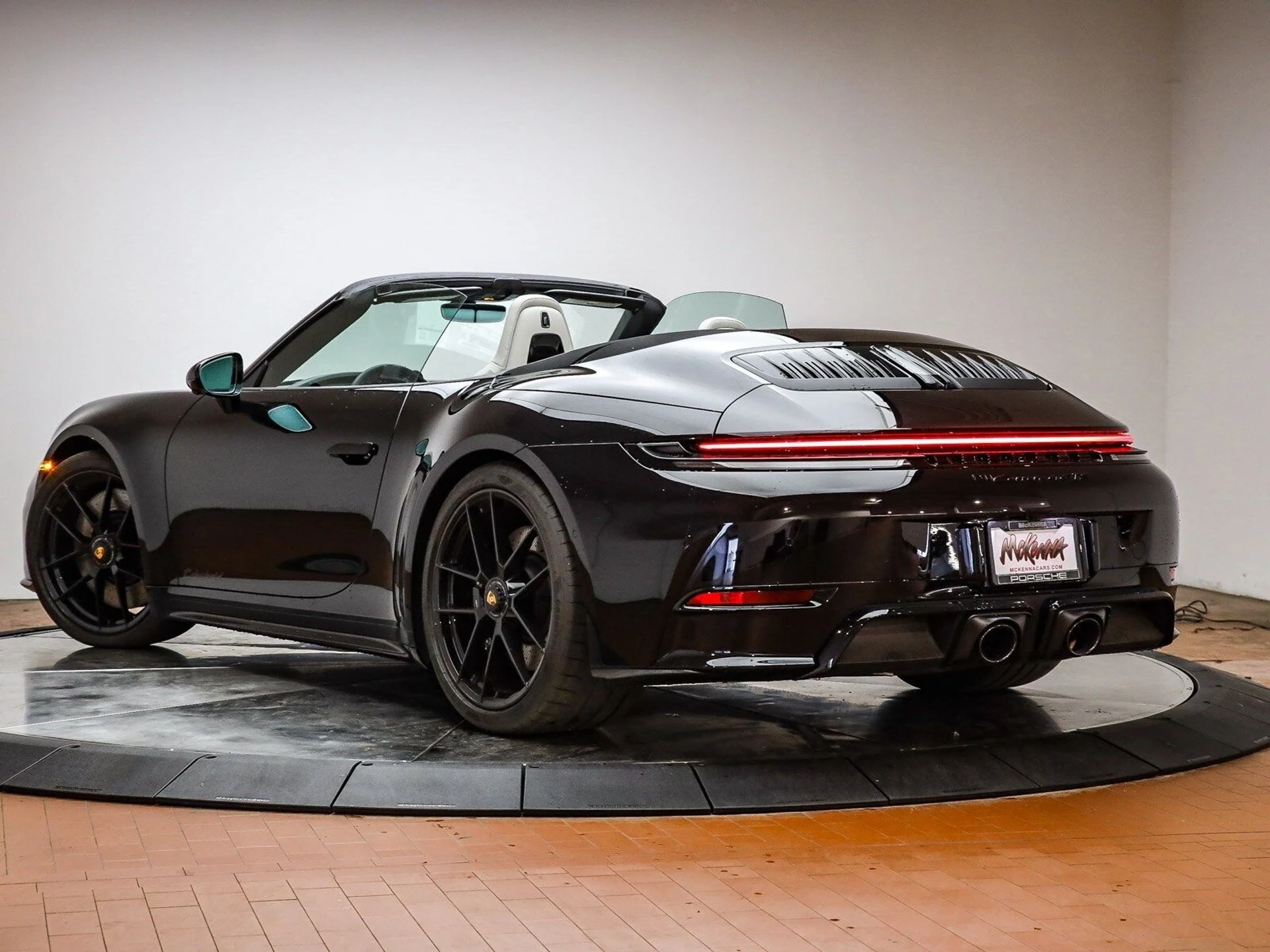 mph002_2108603596_bfd5a1b6bb9aedf9ecc7c657be60bd2ex_45303d53c4