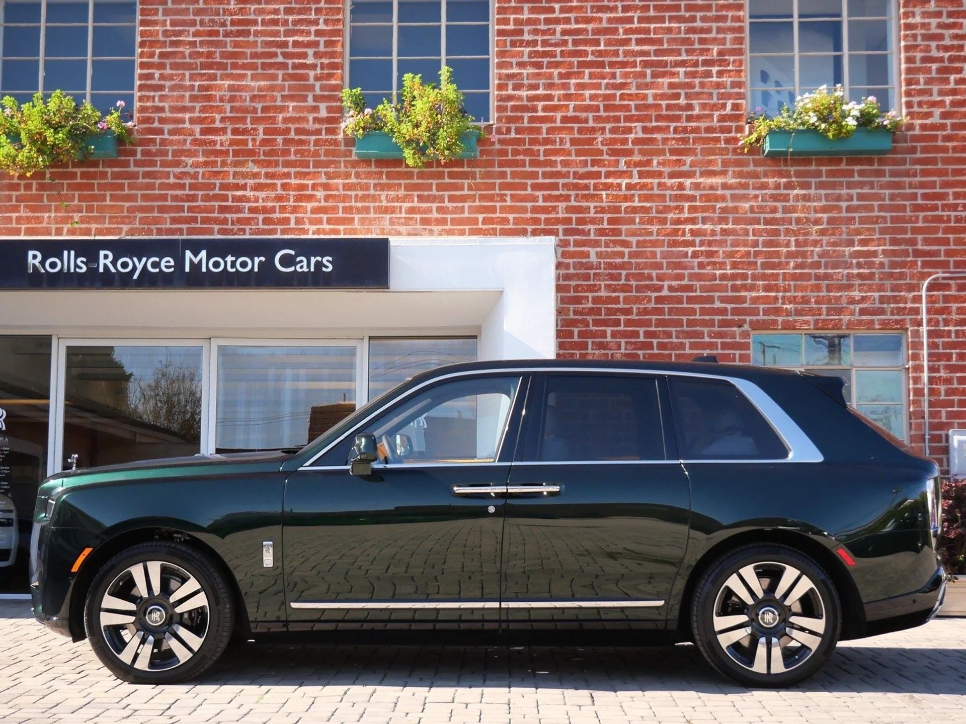 mph002_2138594546_ec681a36db1e73eda937b890f51d7abex_9c7d638eea