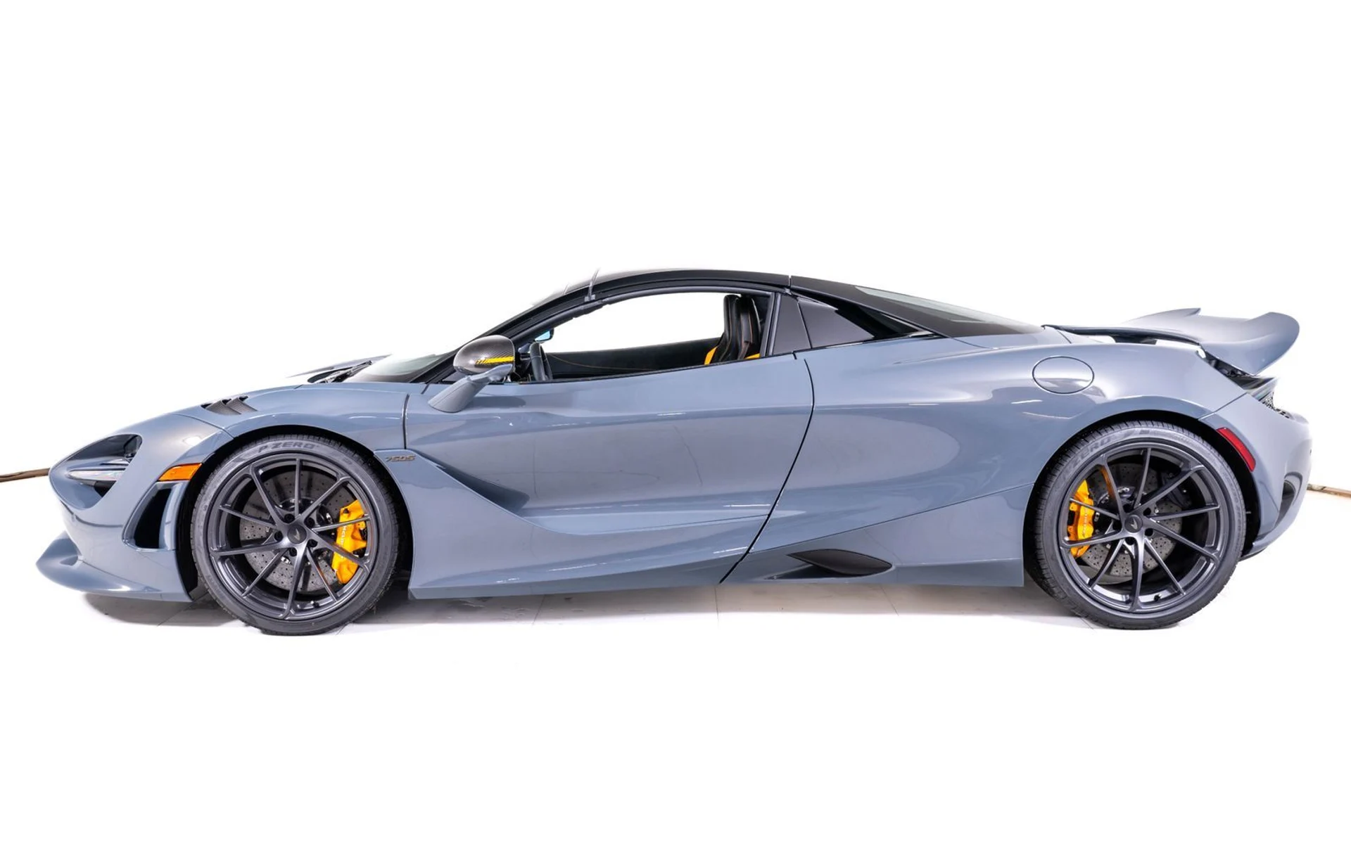 mph002_2141560270_b2dd9af353805df0d994a81376185fc2x_14405ea5c9