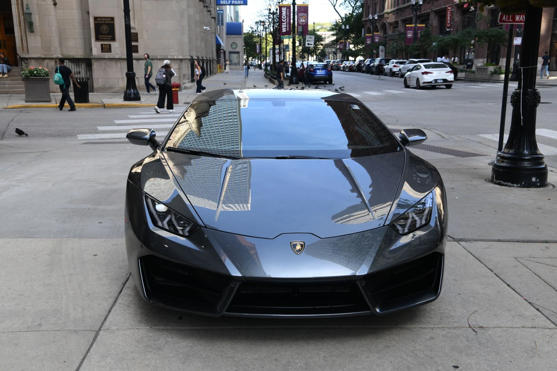 mph002_2142995318_Used_2018_Lamborghini_Huracan_LP_580_2_1758056384_52f3ce839b